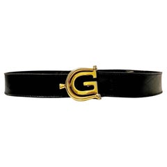 1980s Gucci Gold Metal Buckle Black Leather Belt 