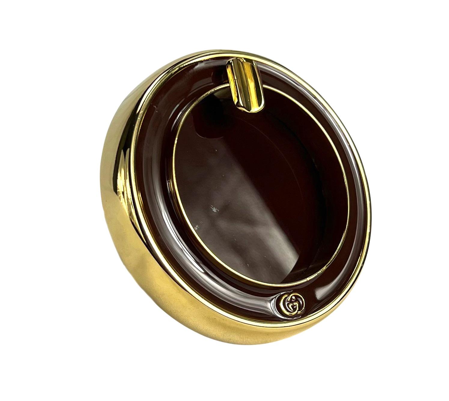 1980s Gucci Gold-Tone Brown Enamel 'GG' Ashtray  In Excellent Condition In West Hollywood, CA