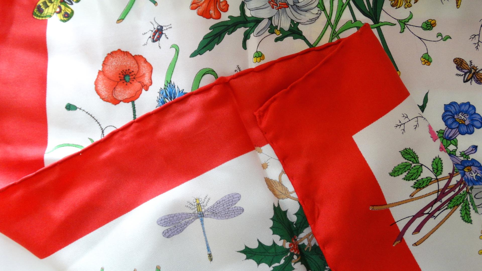 1980s Gucci Iconic Flora Motif Scarf 2
