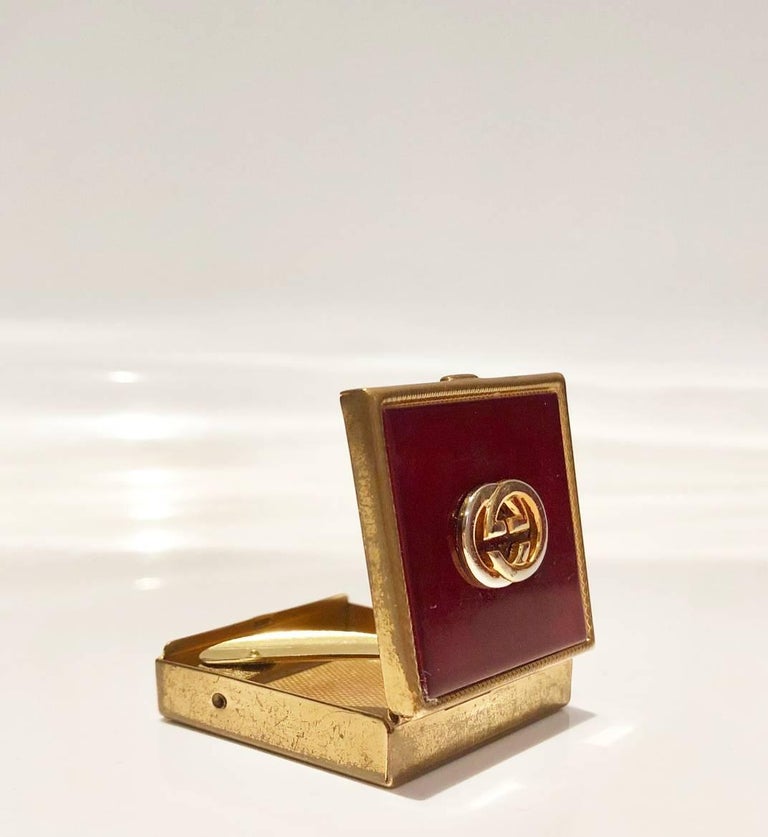 1980s GUCCI Logo Square Lidded Red and Gold Tone Metal Pocket Ashtray Pill  box