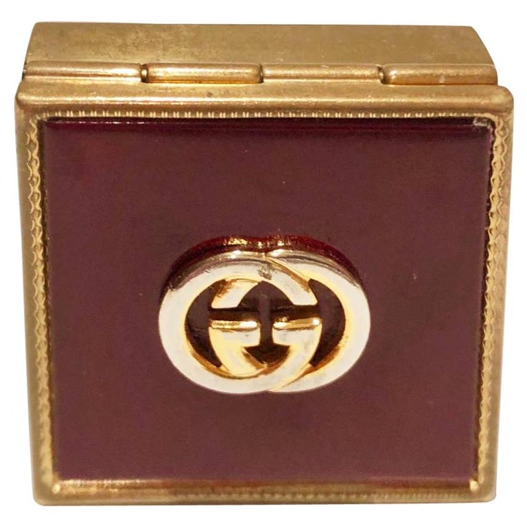 1980s GUCCI Logo Square Lidded Red and Gold Tone Metal Pocket Ashtray Pill box at 1stDibs