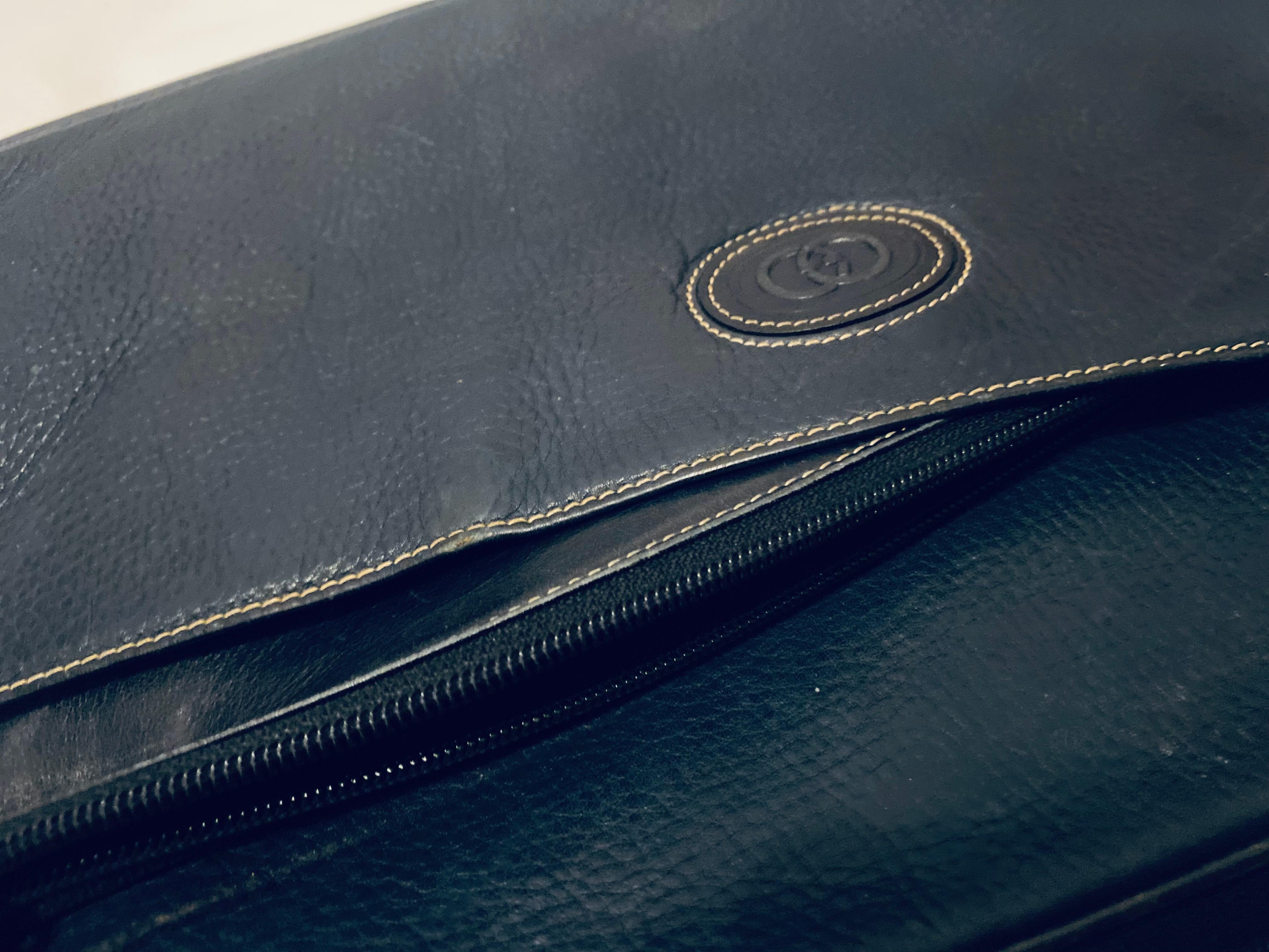 Bolso Maletín con Cremallera Azul Marino Gucci Años 80 Porta Documentos Negro en venta
