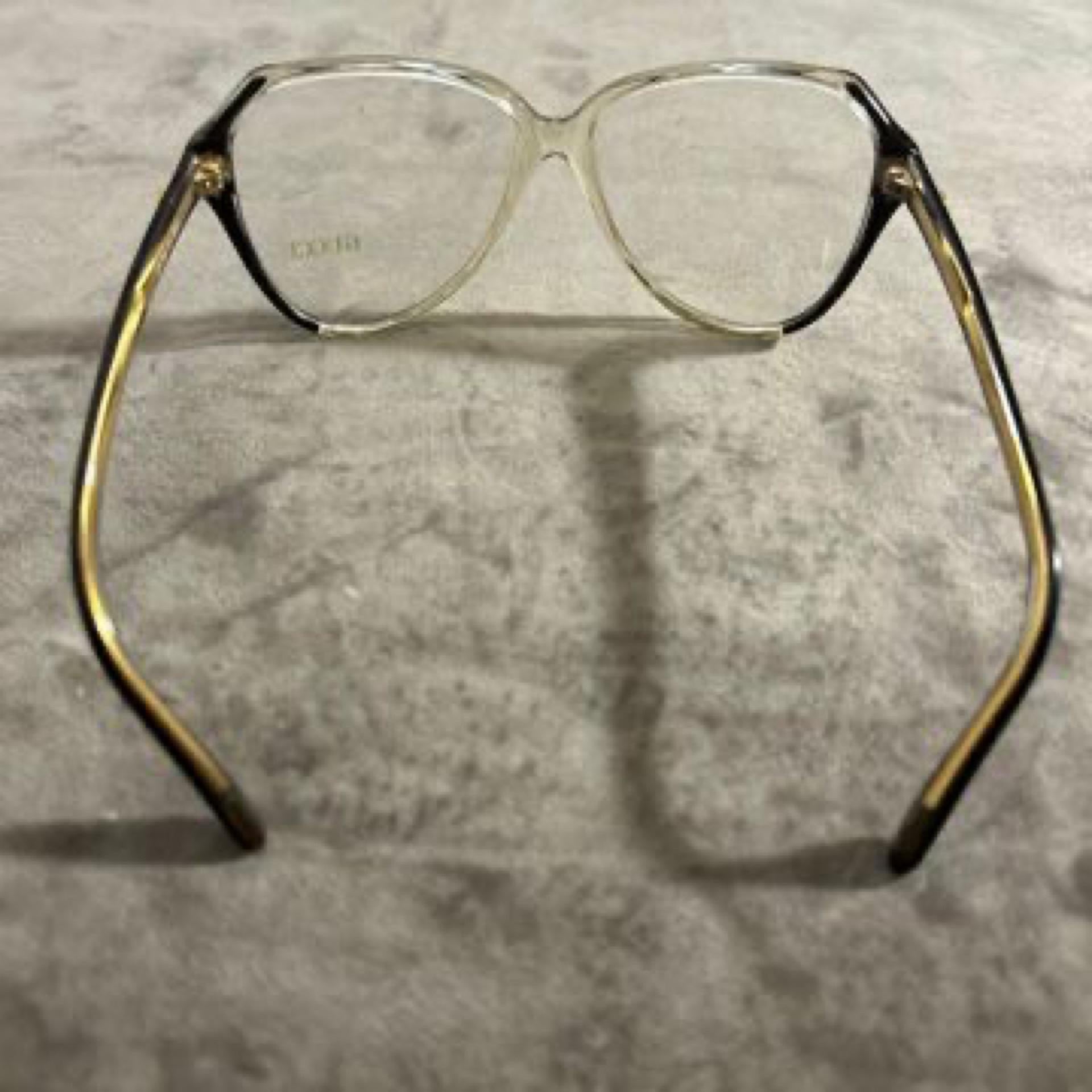 1980s Gucci Retro Oversized Eyeglasses with Teal and Gold Accents For Sale 5