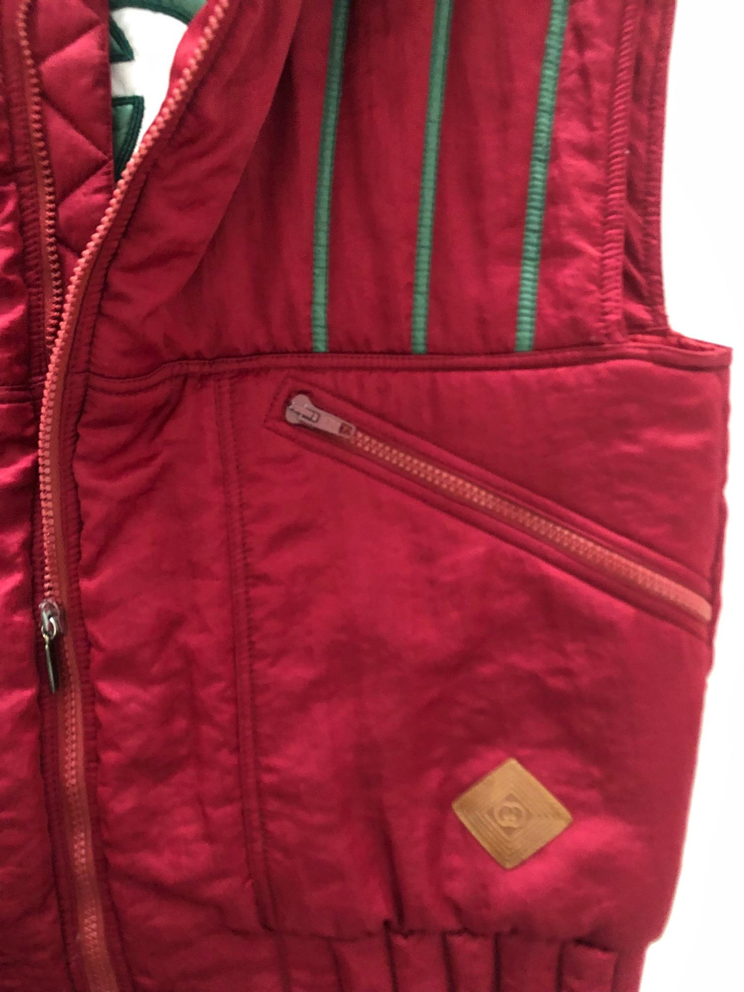 1980s Gucci Pink Logo Puffer Gilet Vest Jacket  1