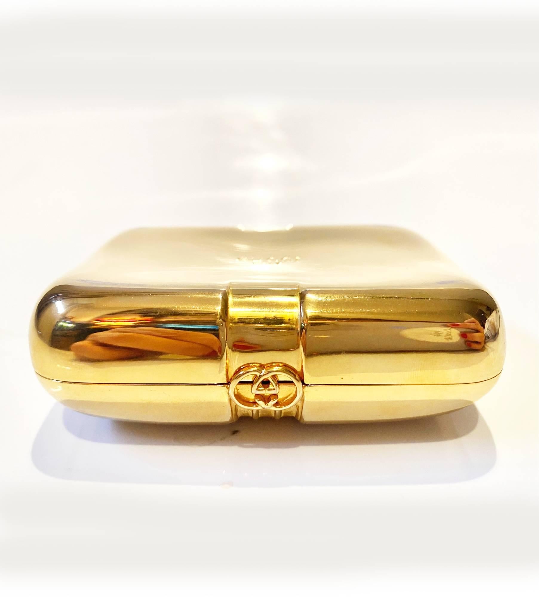 1980s Gucci Sherry Line Gold Tone Metal Soap Jewellery Pill Box 4