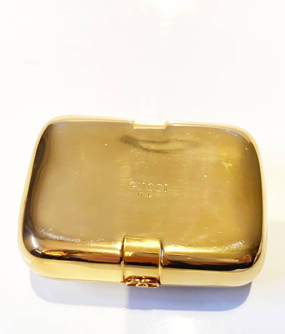 1980s Gucci Sherry Line Gold Tone Metal Soap Jewellery Pill Box 5