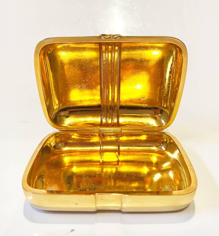 Women's or Men's 1980s Gucci Sherry Line Gold Tone Metal Soap Jewellery Pill Box For Sale