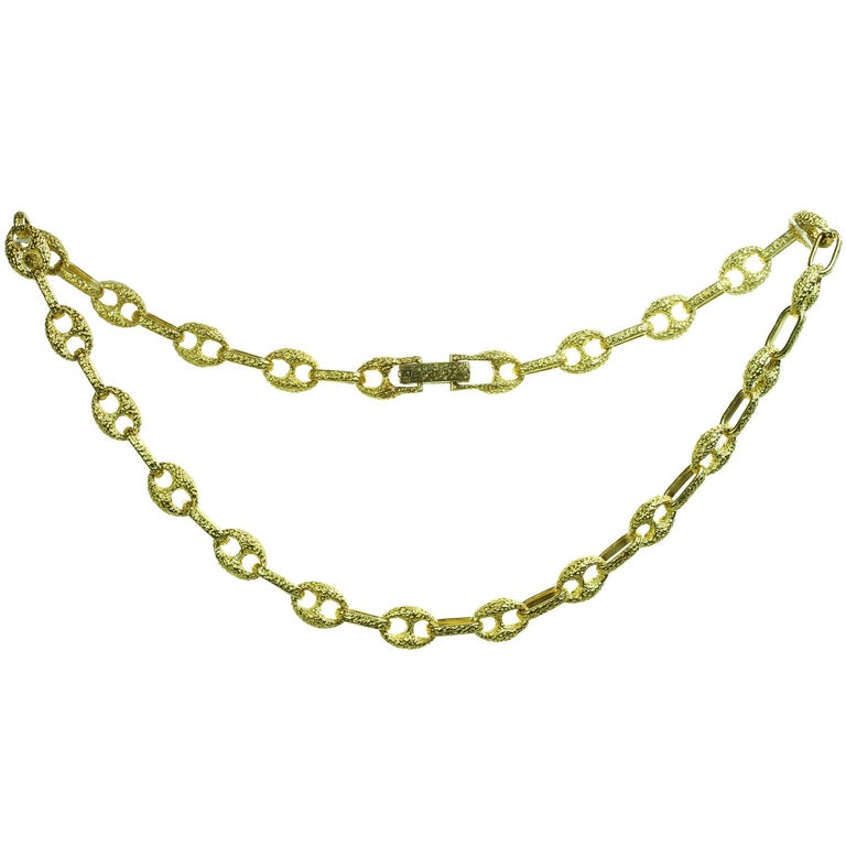 1980s Gucci Solid Yellow Gold Link Necklace at 1stDibs | vintage gucci link  chain