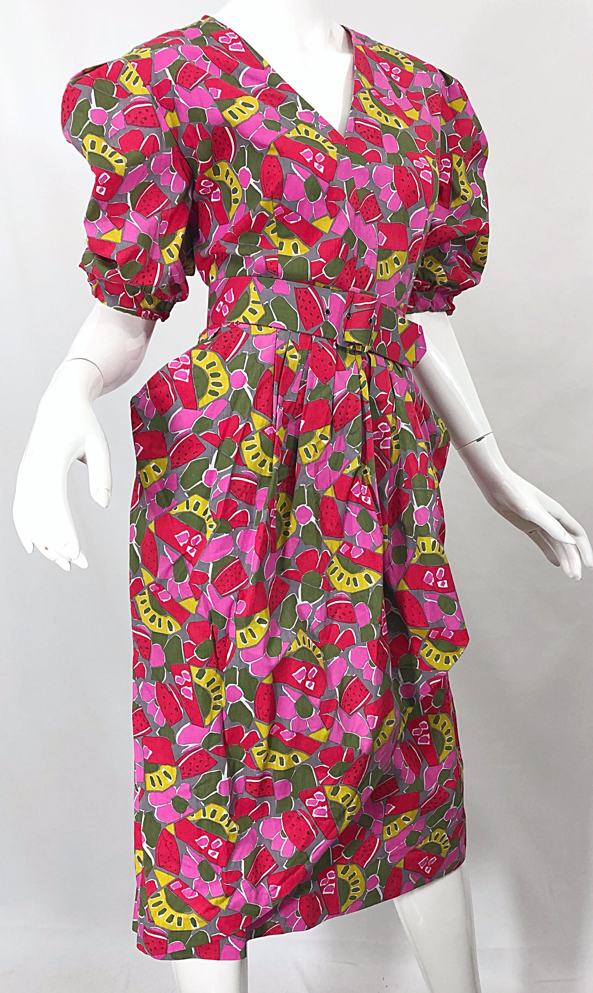 Brown 1980s Guy Laroche Size 44 / 12 Novelty Fruit Print Avant Garde Vintage 80s Dress For Sale