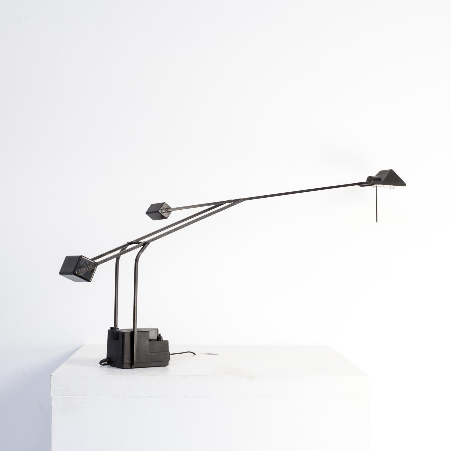 1980s Halogen Counter Balance Desk Lamp for Fase In Good Condition For Sale In Amstelveen, Noord
