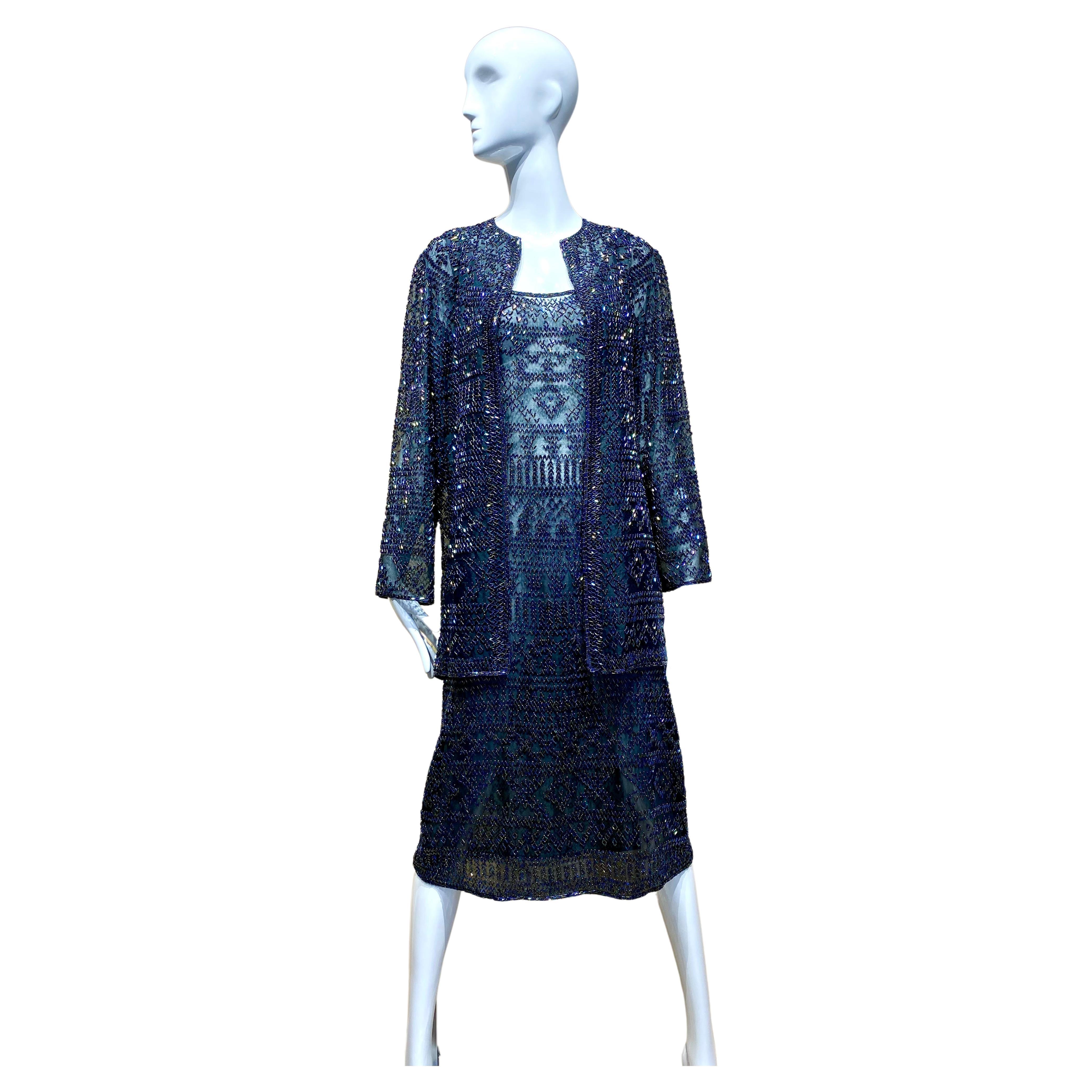 1980s Halston Vestido de Cóctel Negro con Cuentas y Cárdigan en venta
