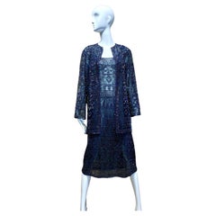 1980s Halston Vestido de Cóctel Negro con Cuentas y Cárdigan