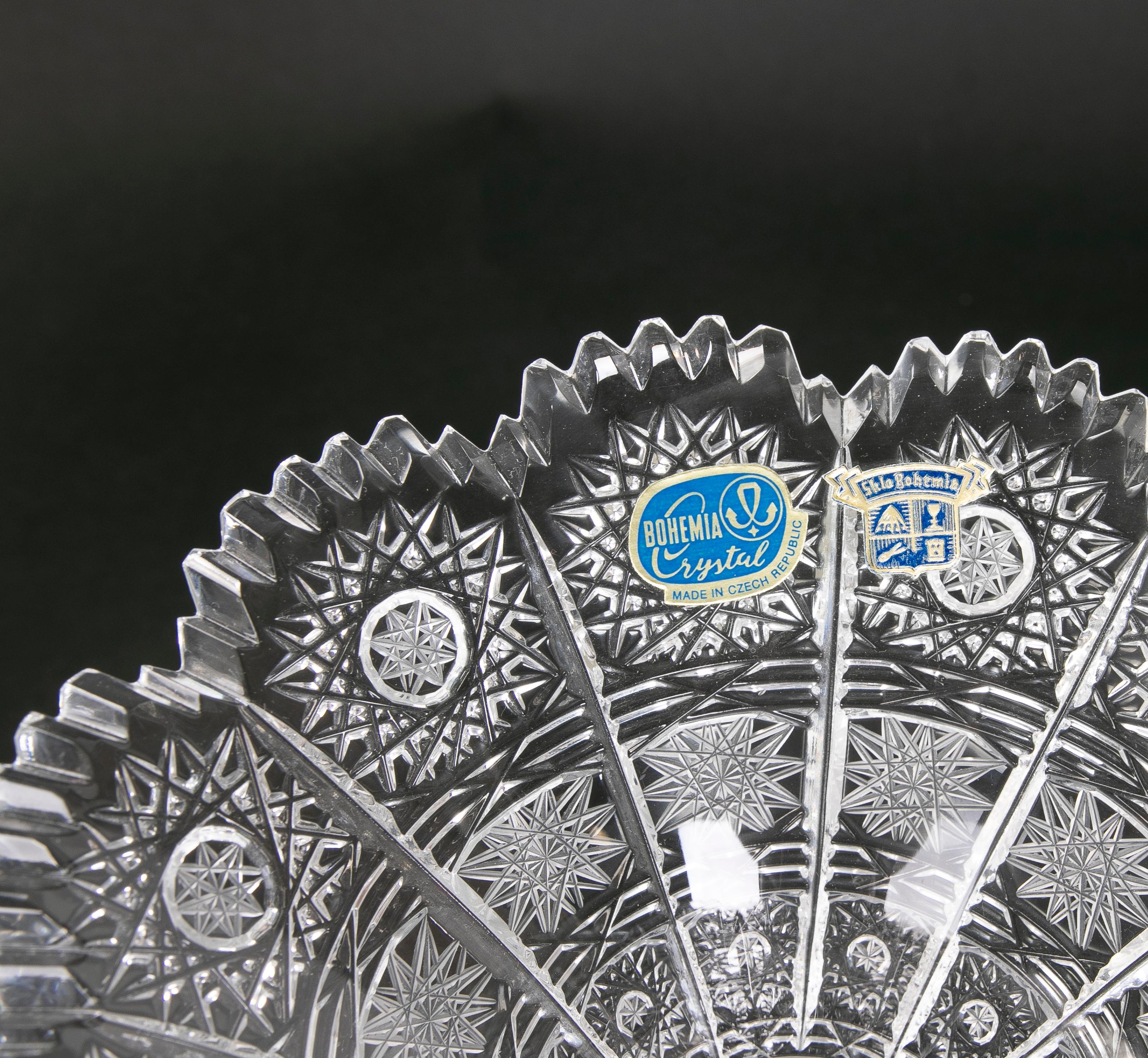 1980s Hand-Carved Bohemian Crystal Vase For Sale 1