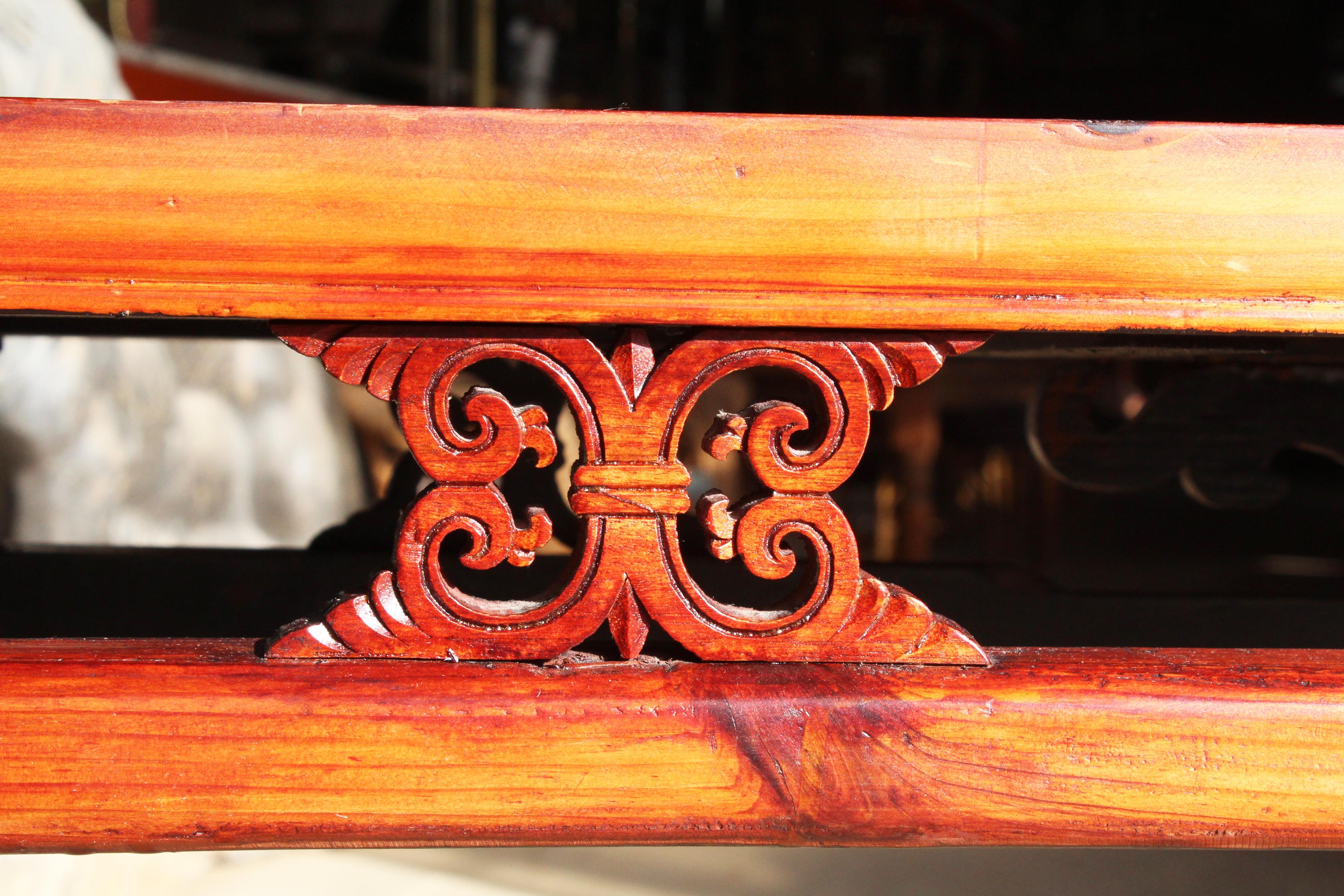 20th Century 1980s Hand Carved Mahogany Classical Oriental Altar Table