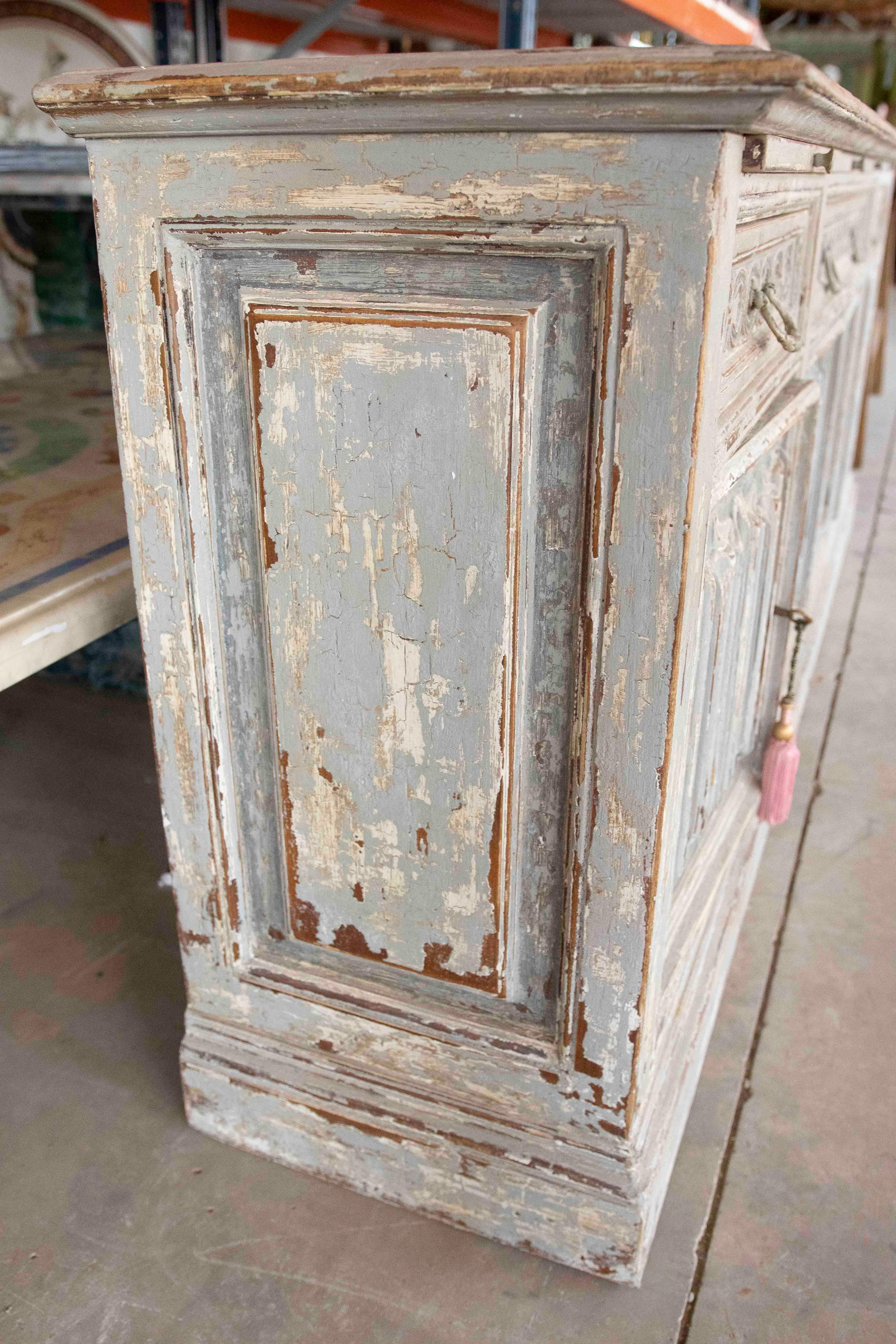 1980s Hand-Carved Provençal Sideboard Made of Polychrome Wood with Front Panels For Sale 9
