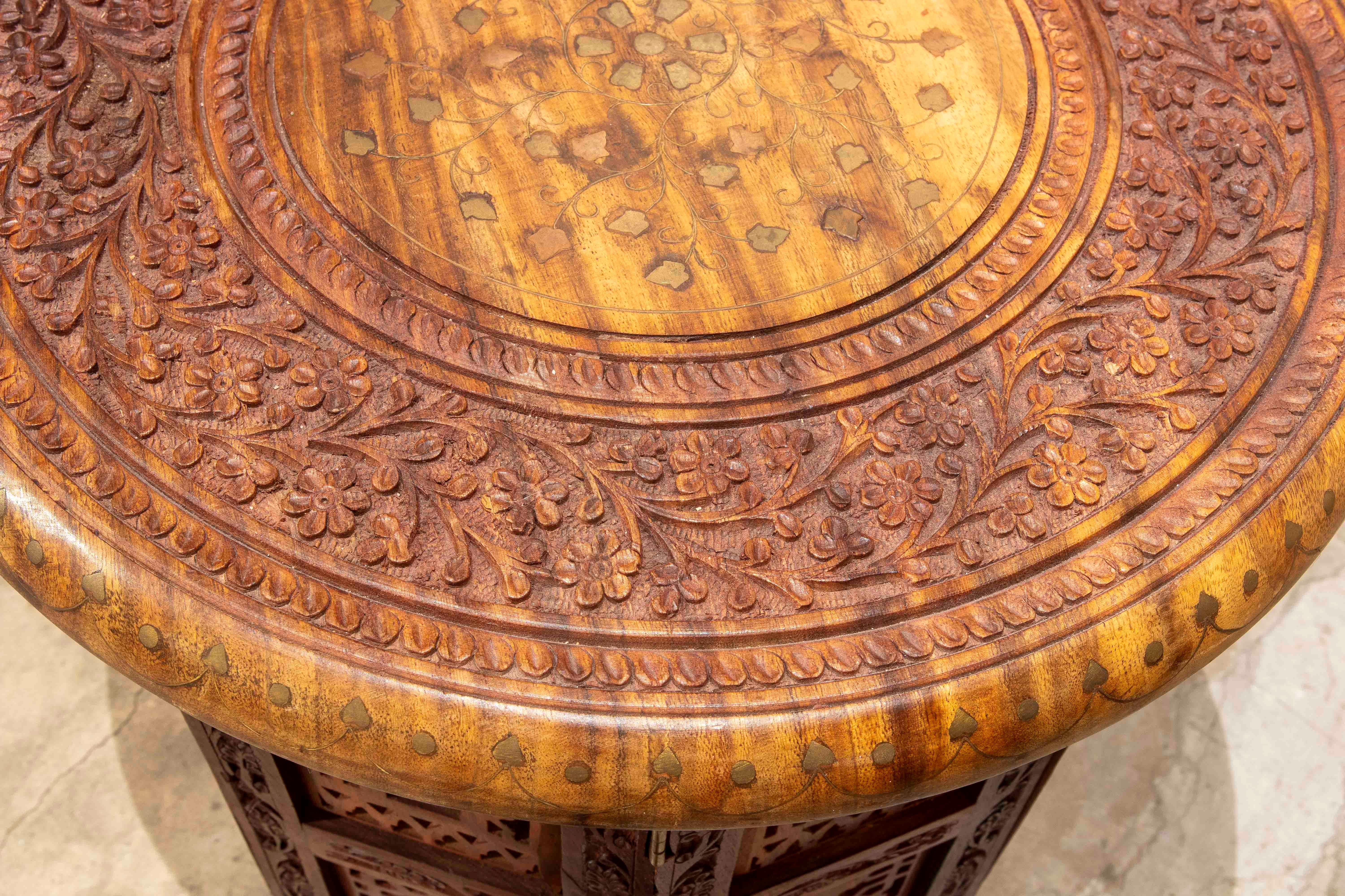 20th Century 1980s Hand-Carved Wooden Side Table with Marquetry, Moorish/Indian Style For Sale