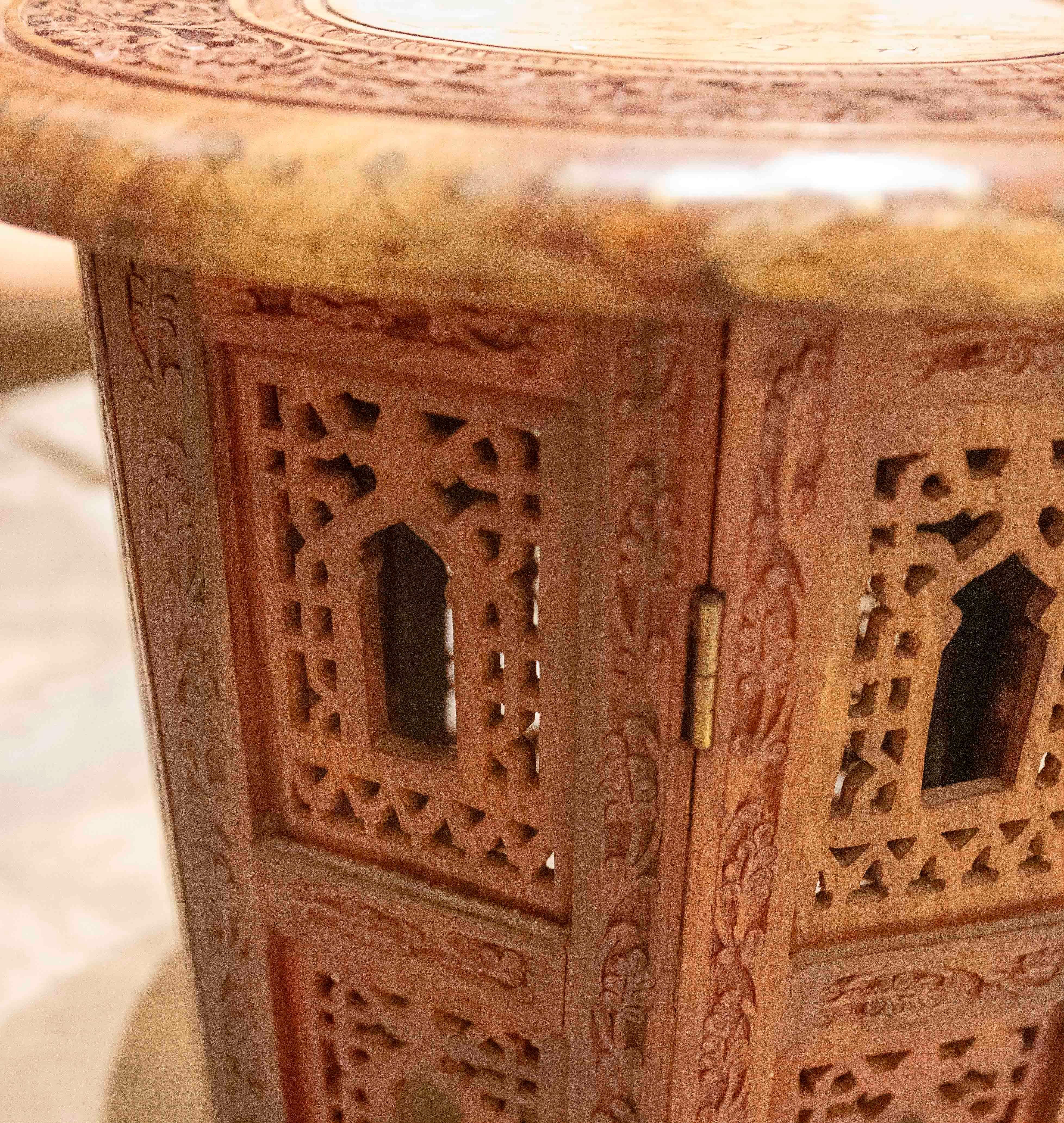 1980s Hand-Carved Wooden Side Table with Marquetry, Moorish/Indian Style For Sale 3