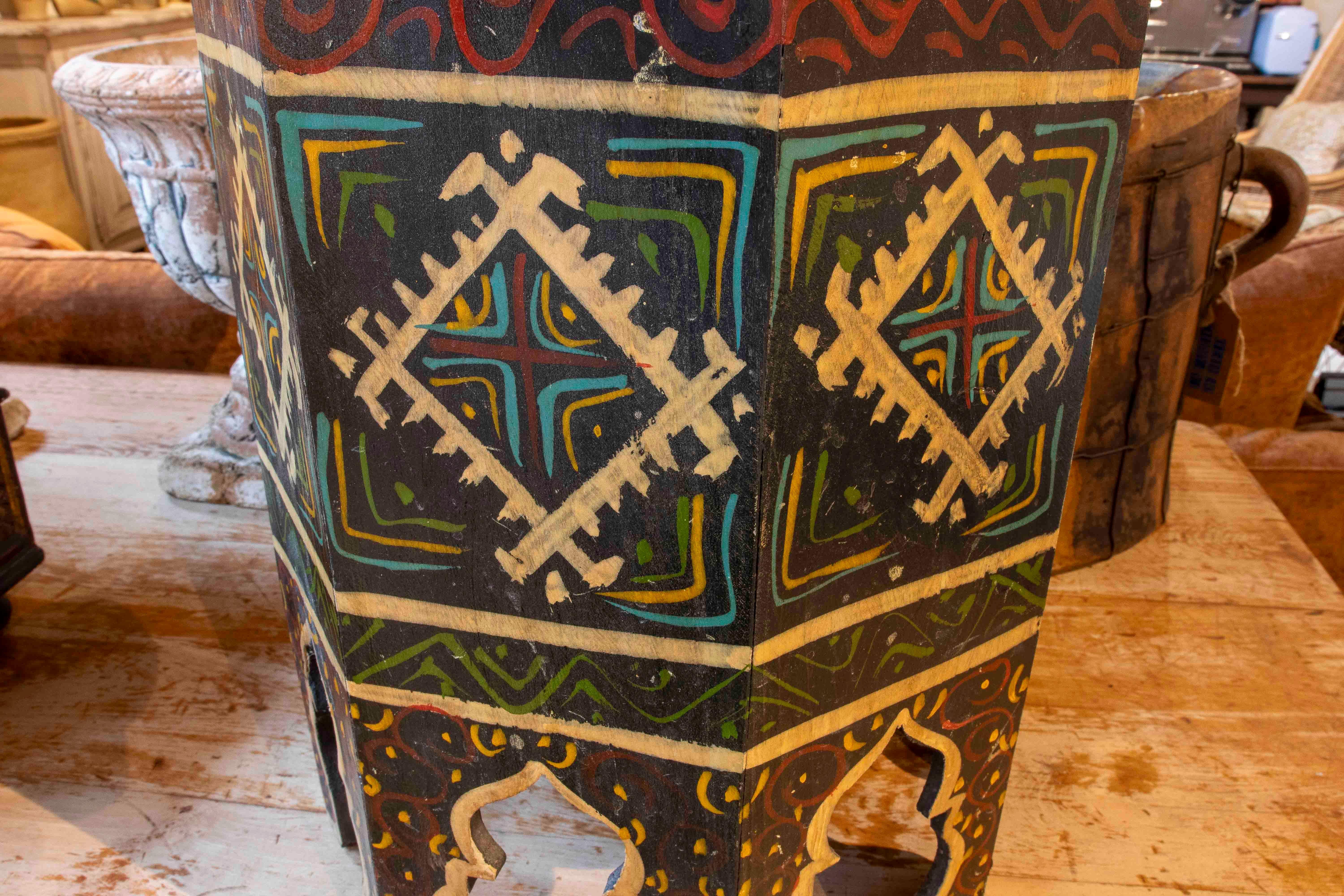 Wood 1980s Hand Painted Moroccan Octagonal Side Table For Sale