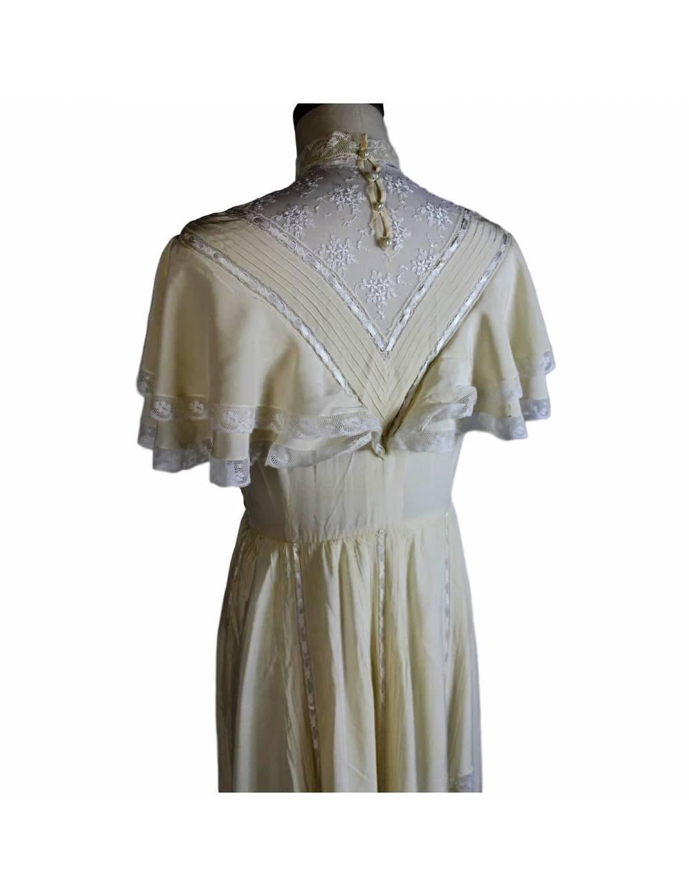 Women's 1980s Handmade Ivory Silk Lace Bow Vintage Wedding Long Tunic Dress 