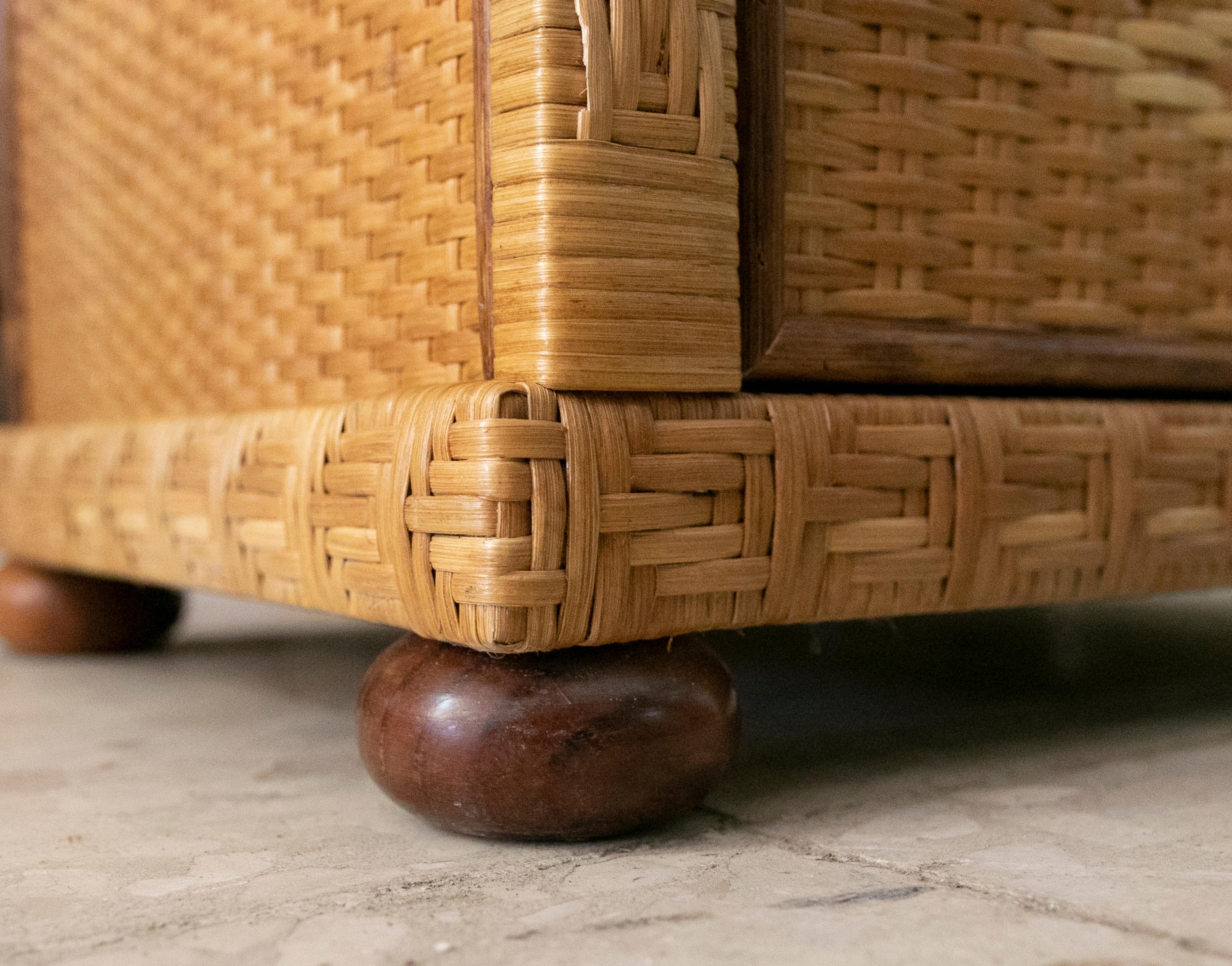 1980s Handmade Wicker Sidetable with Three Drawers For Sale 11