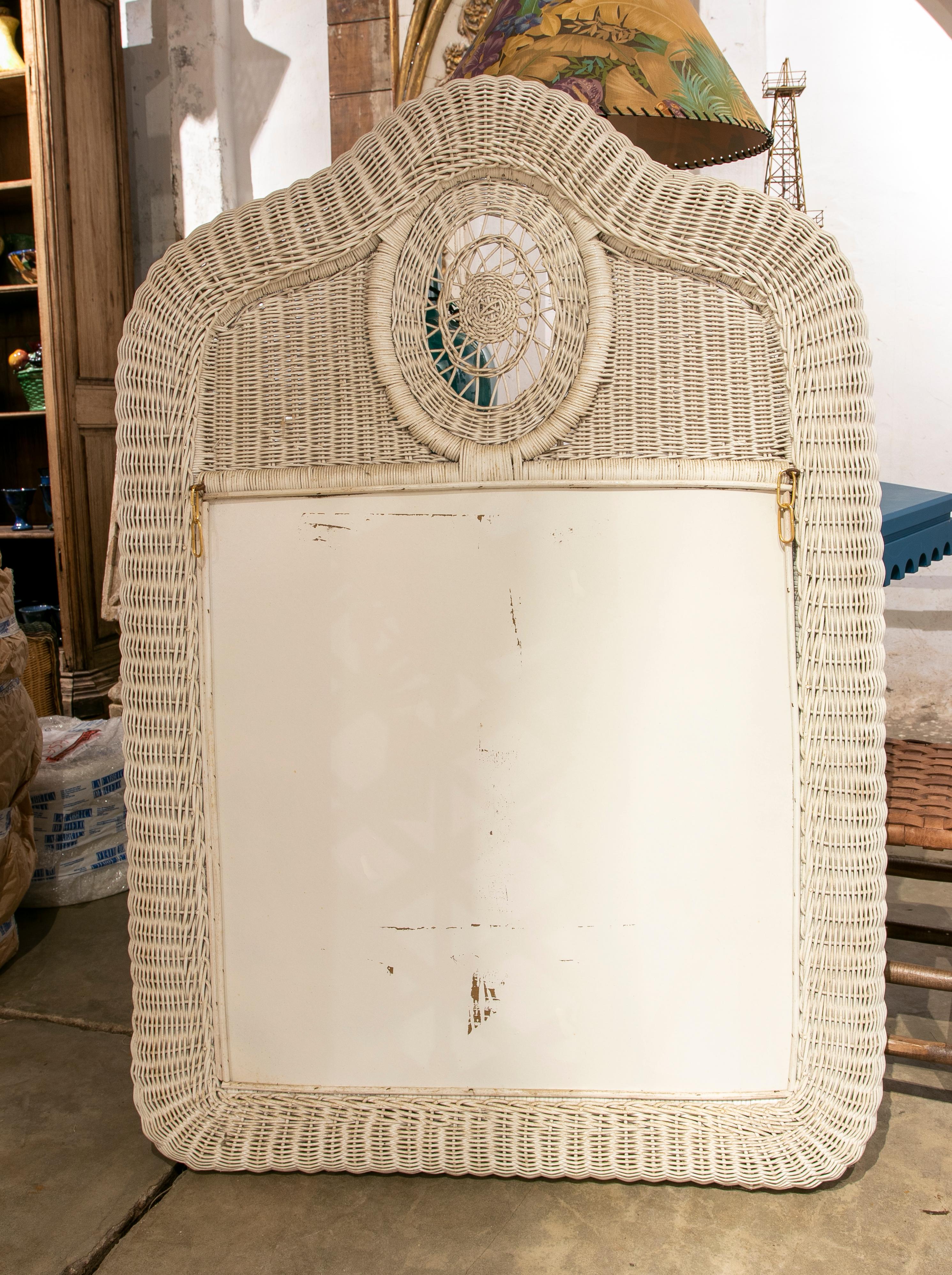 1980s Handmade Wicker Wall Mirror Painted in White 6