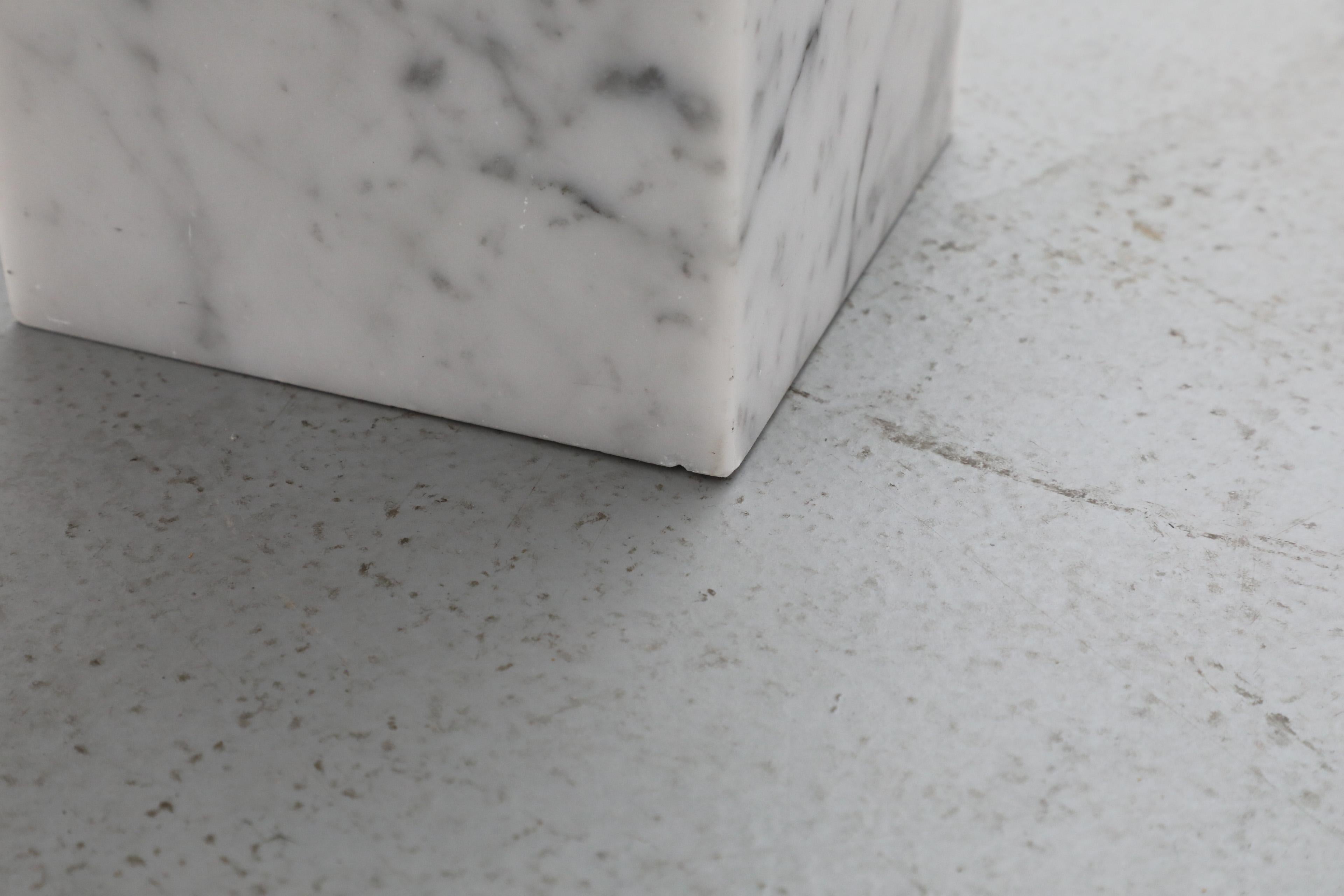 Mesa baja de mármol de Carrara y cristal 'KW-1' de Hank Kwint para Metaform, años 80 en venta 5