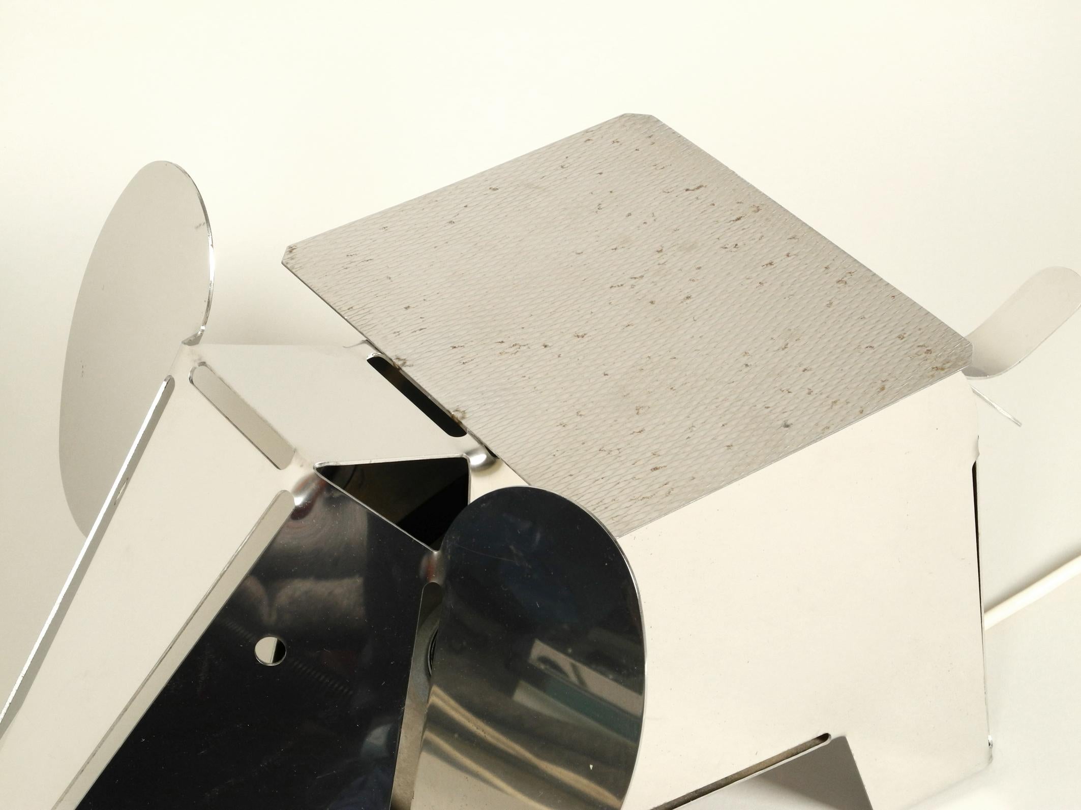 Schwere Metall-Chrom-Elefanten-Stehlampe als Beistelltisch, Postmodernes Design, 1980er Jahre im Angebot 4