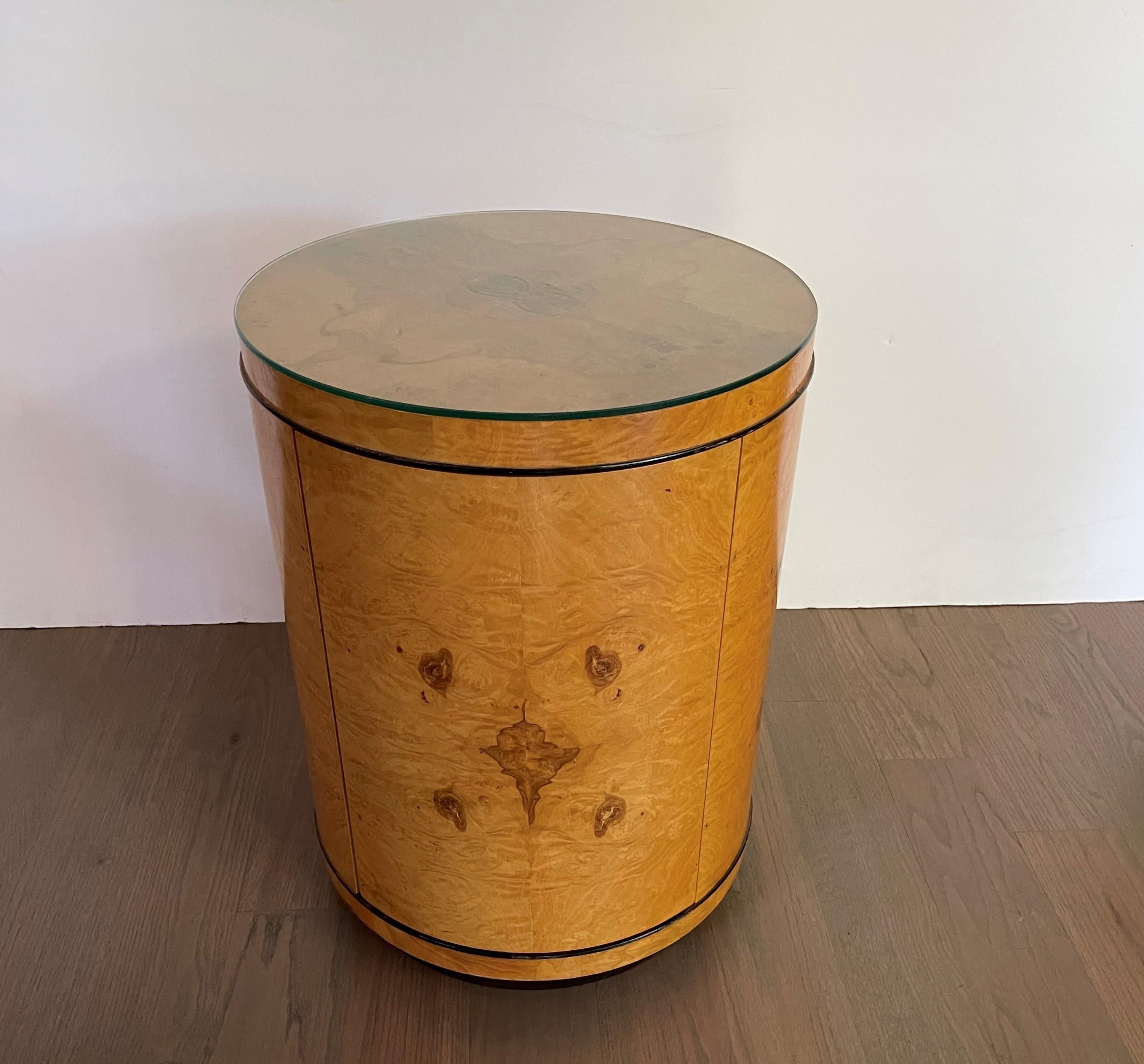 1980s Henredon Burl Wood Drum Nightstand/End Table For Sale 5