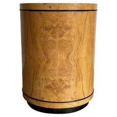 Comodino/tavolino a tamburo in legno di Wood Henredon del 1980
