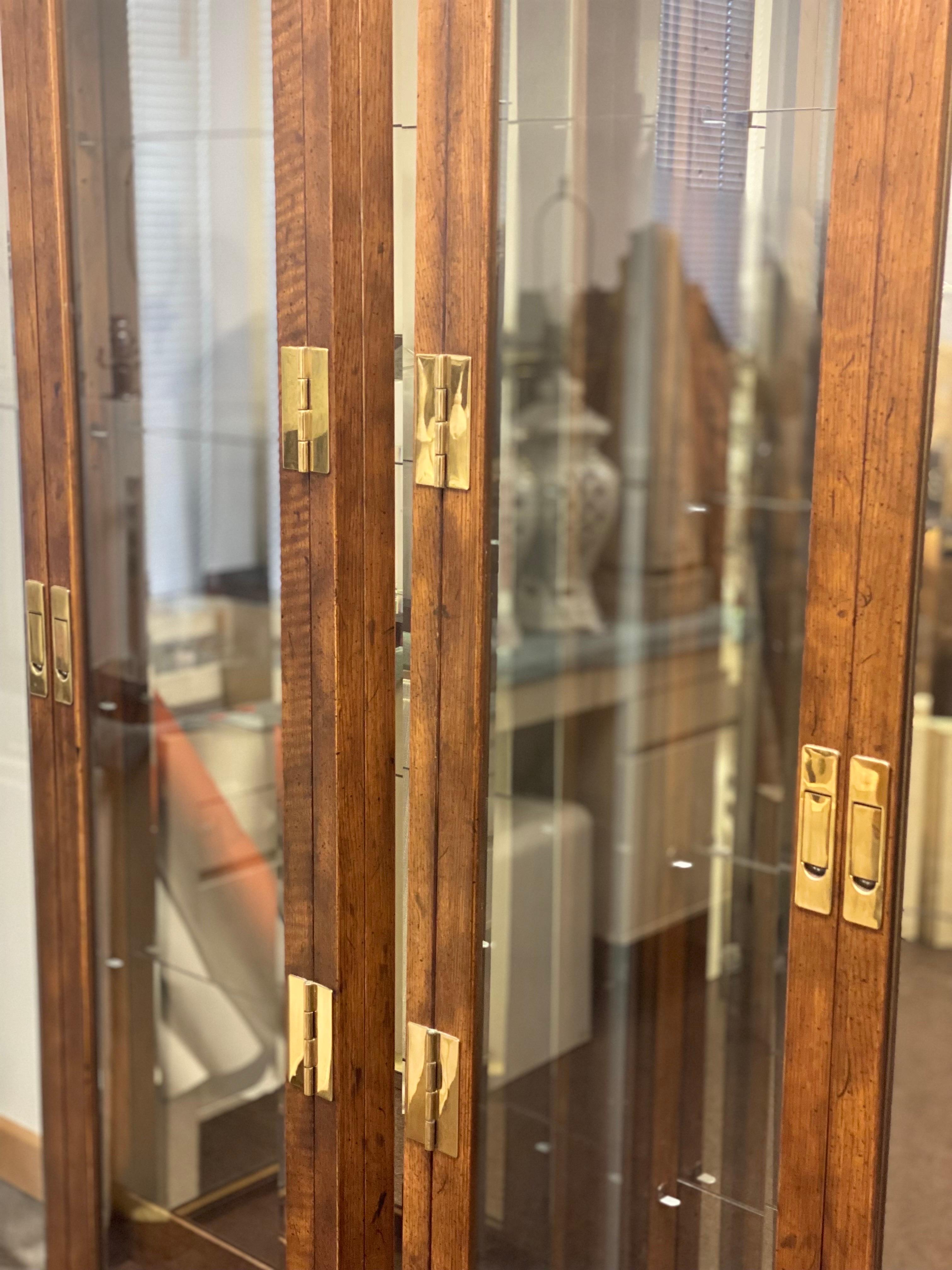 Brass 1980s Henredon Scene One Campaign Wood and Glass Display Cabinets, Pair
