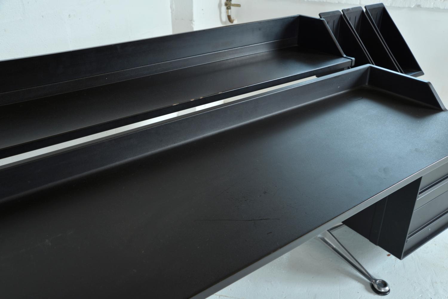 Años 80 Herman Miller Burdick Group Post Modern Industrial Design Escritorio modular EE.UU. en venta 6