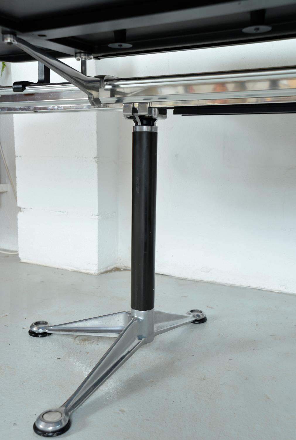 Años 80 Herman Miller Burdick Group Post Modern Industrial Design Escritorio modular EE.UU. en venta 2
