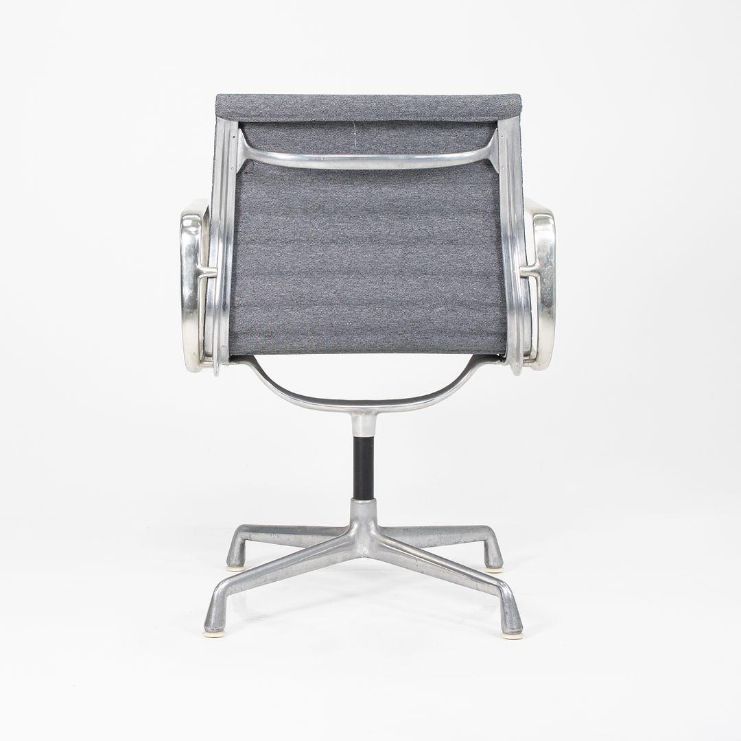1980s Herman Miller Eames Aluminum Group Side / Desk Chair in Gray/Blue Fabric 3
