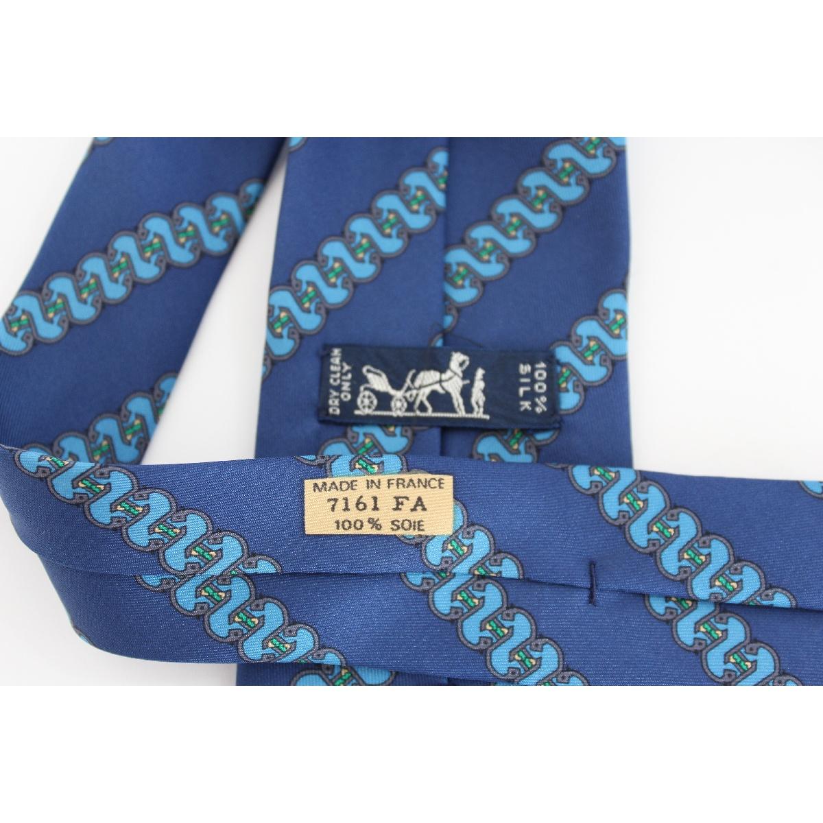 1980s Hermes Blue Silk Snake Tie 7161 FA In Excellent Condition In Brindisi, Bt