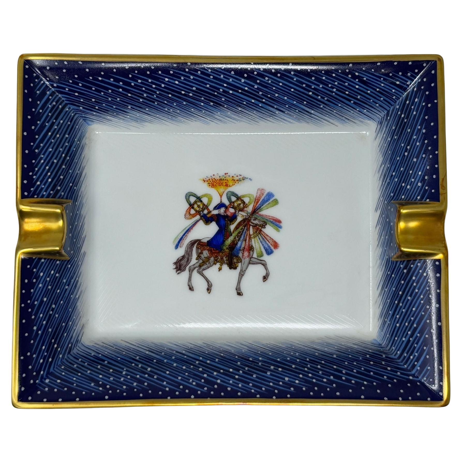 Anni '80 Hermès "Feux d'Artifice" Portacenere in porcellana blu Made in France in vendita