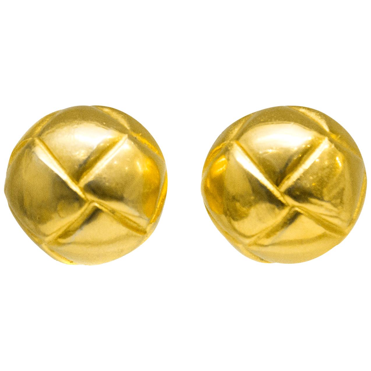 1980s Hermes Gold Quilted Clip On Earrings 