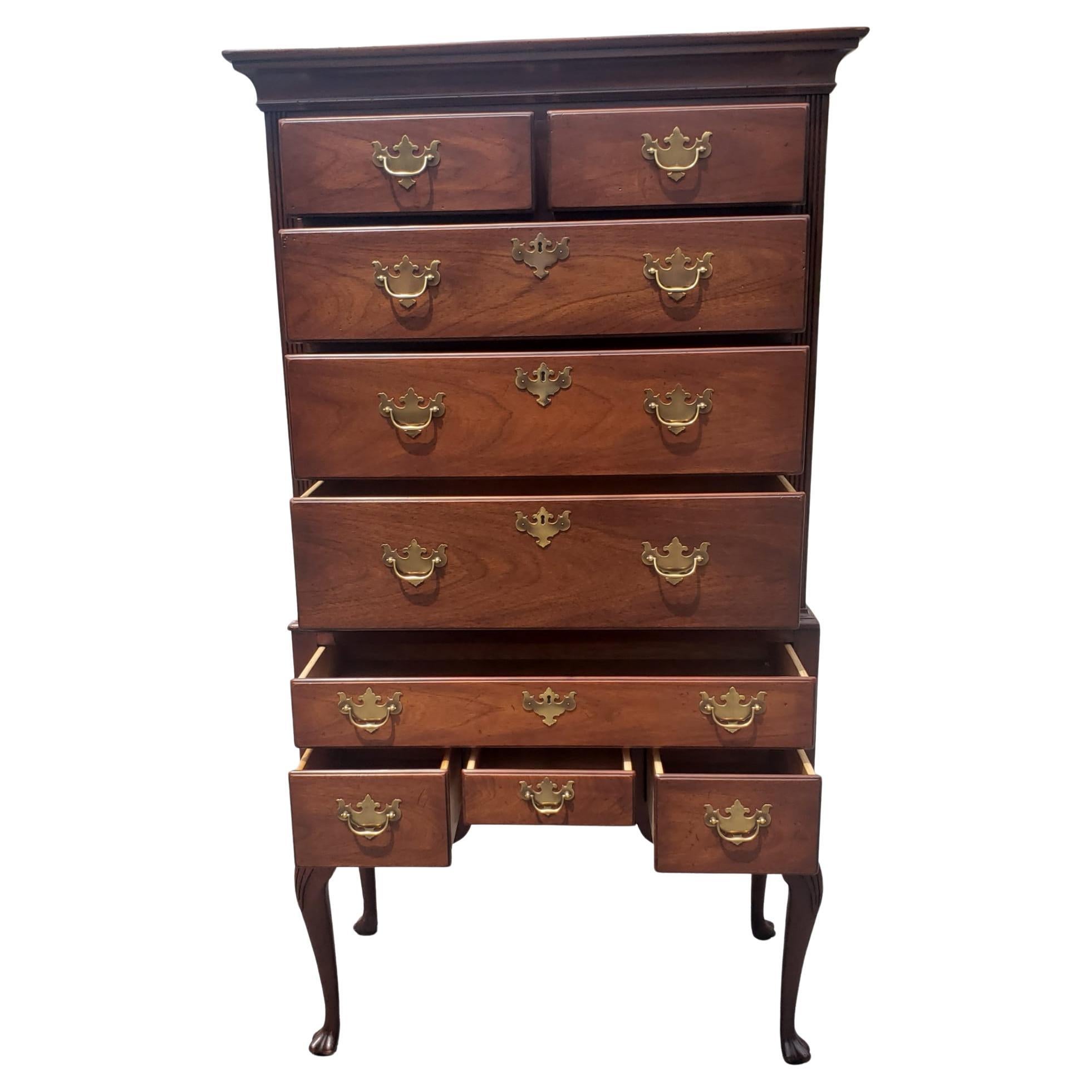 20th Century 1980s Hickory Chair Mahogany Flat Top High Boy Chest of Drawers For Sale