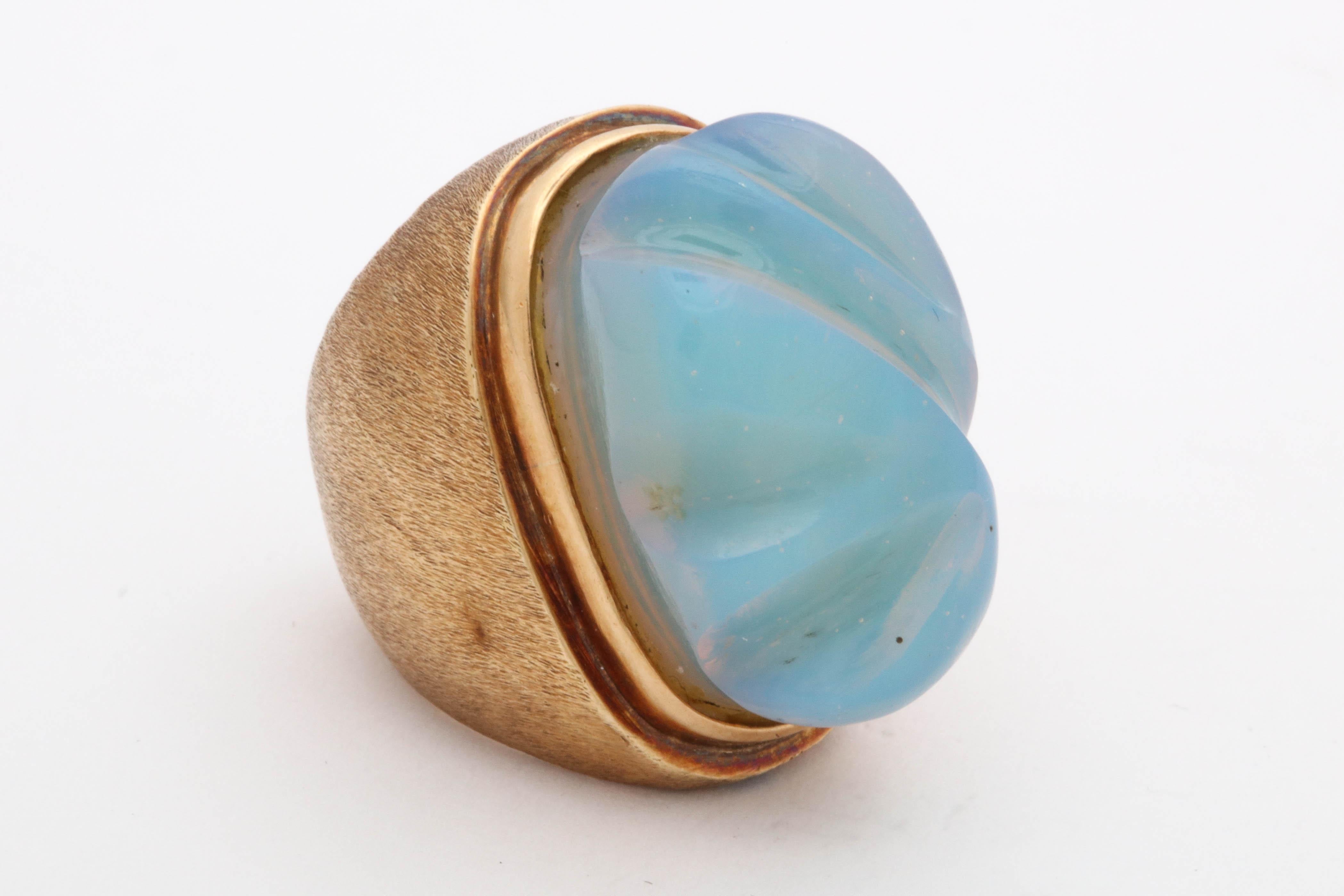 Women's or Men's 1980s High Iridescent Carved Opal Large Gold Cocktail Ring