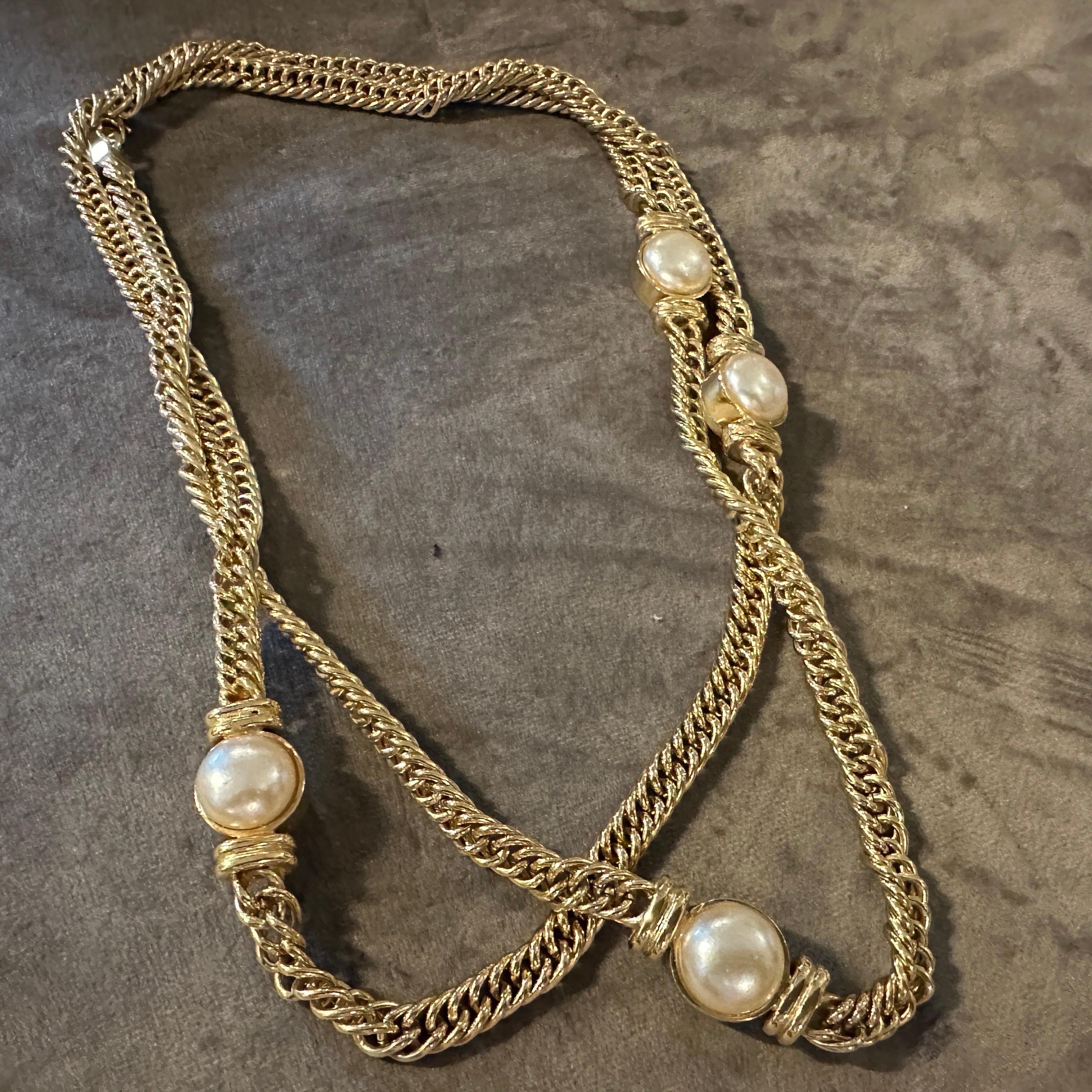 Joyería de fantasía de alta calidad de los años 80 Cadena italiana de Bijoux Cascio Contemporáneo en venta