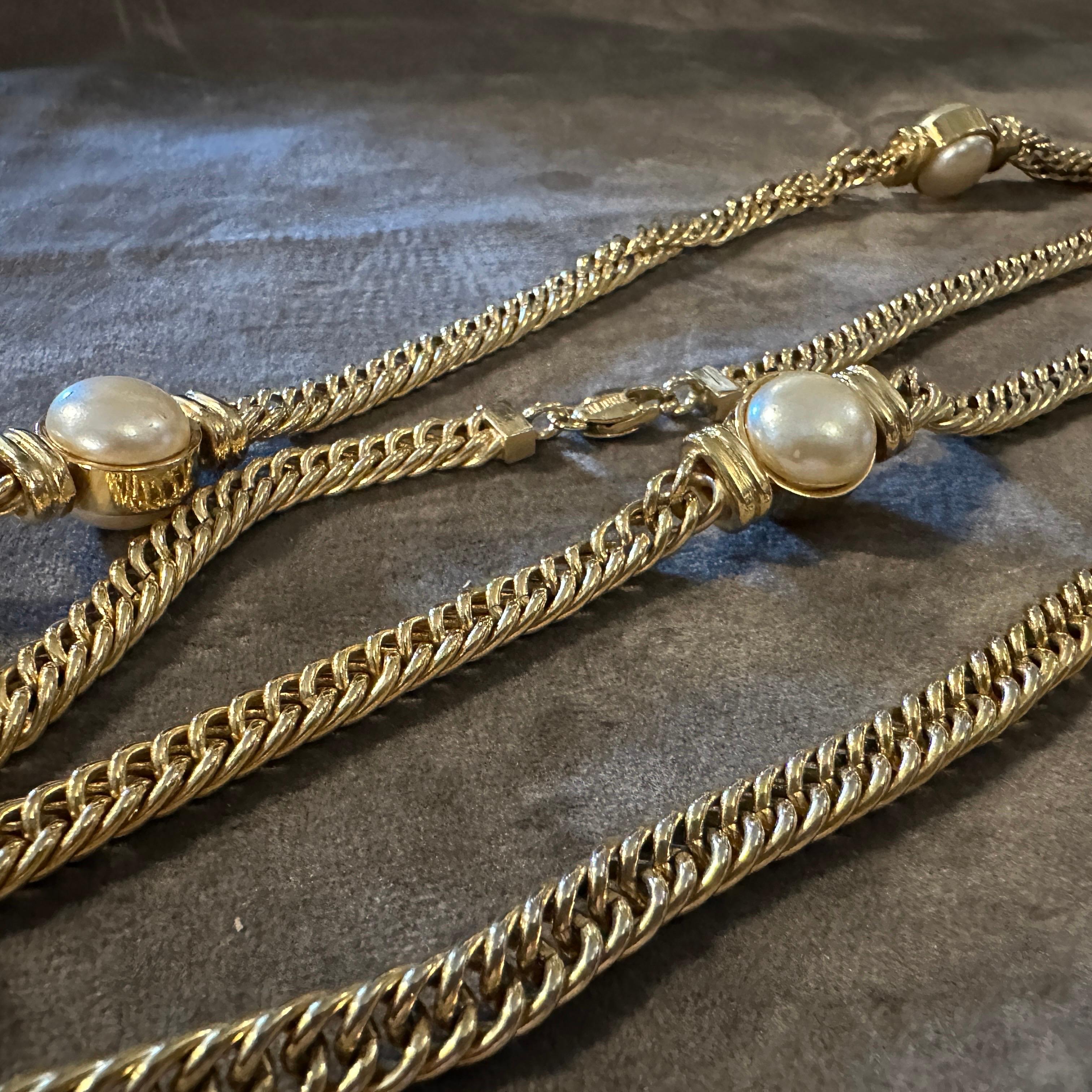 De las mujeres Joyería de fantasía de alta calidad de los años 80 Cadena italiana de Bijoux Cascio en venta