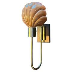1980s Hollywood Regency Coastal Shell Sconce in Glazed Ceramic and Brass