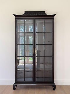 1980s Hollywood Regency Pagoda Topped Two Door Illuminated Glass Vitrine Display