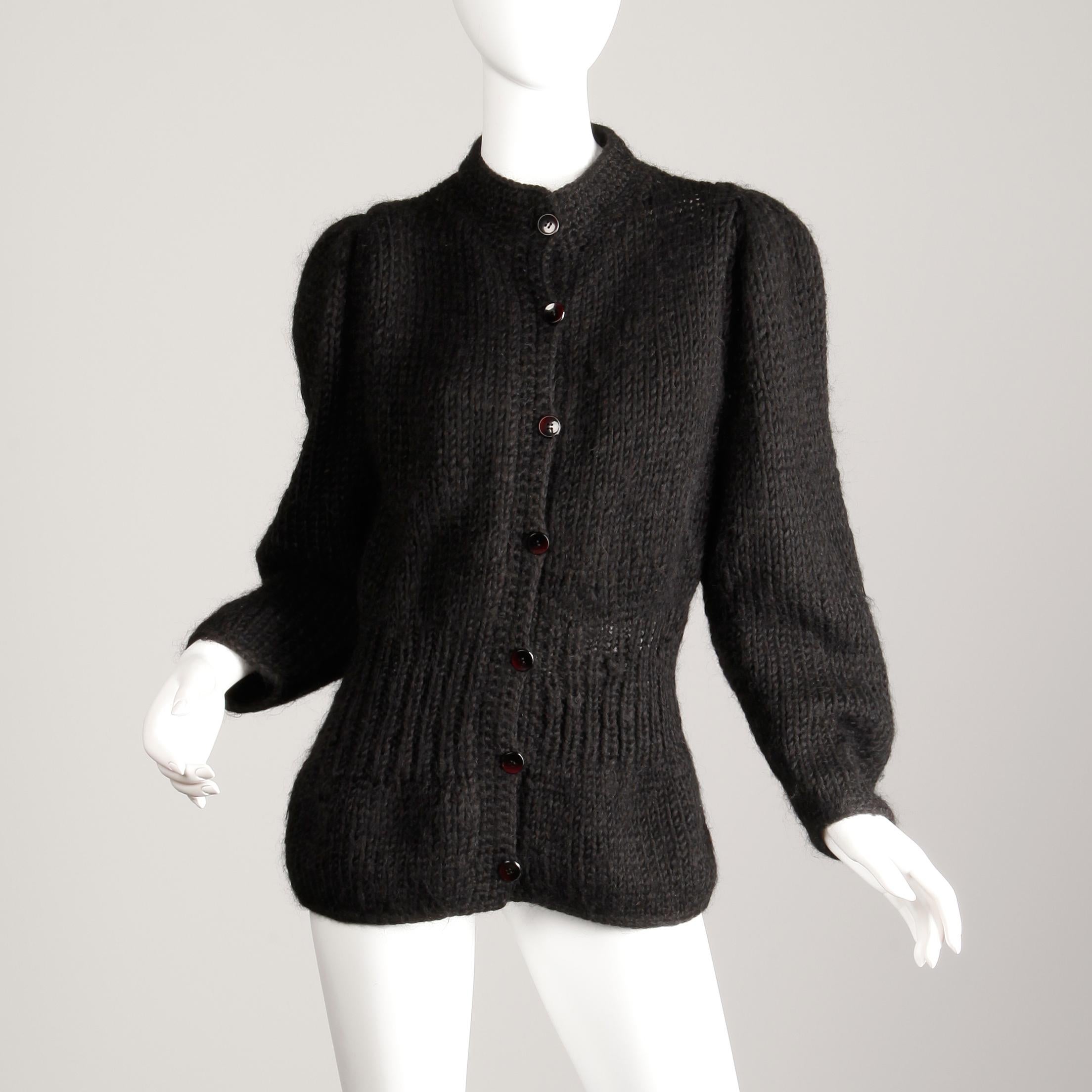 1980s I. Magnin Vintage Black Chunky Knit Wool Full Sleeve Cardigan Sweater 1