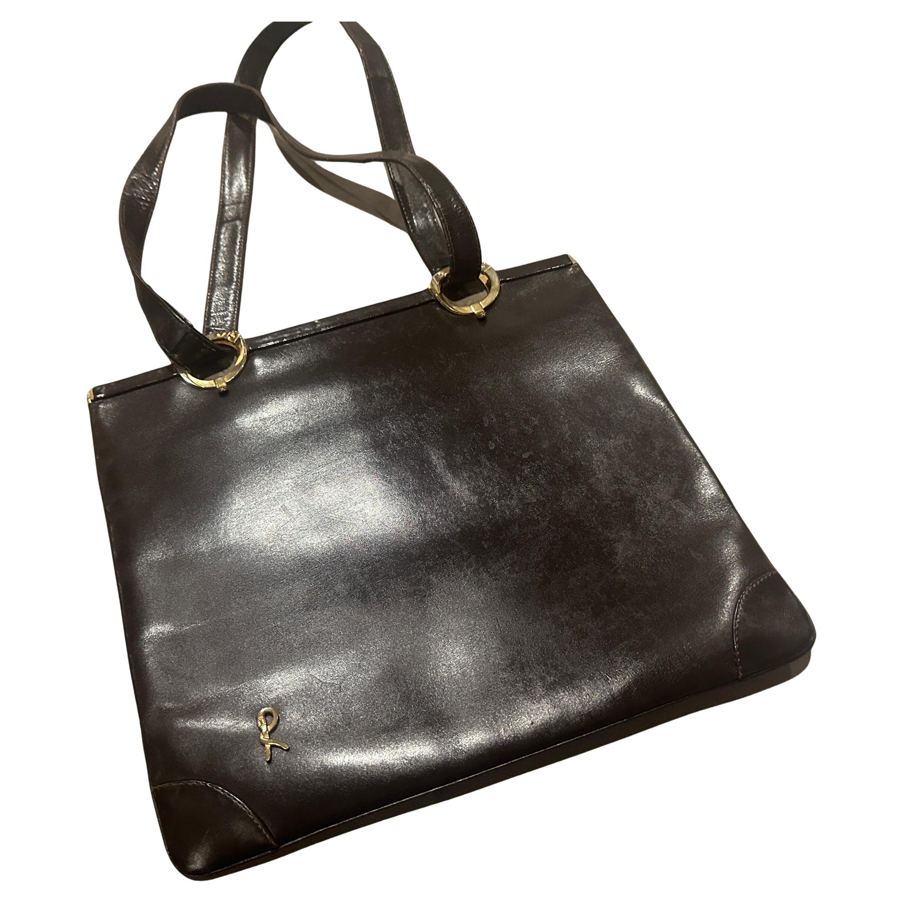 1980s Iconic Brown Leather and Brass Shoulder Bag by Roberta di Camerino