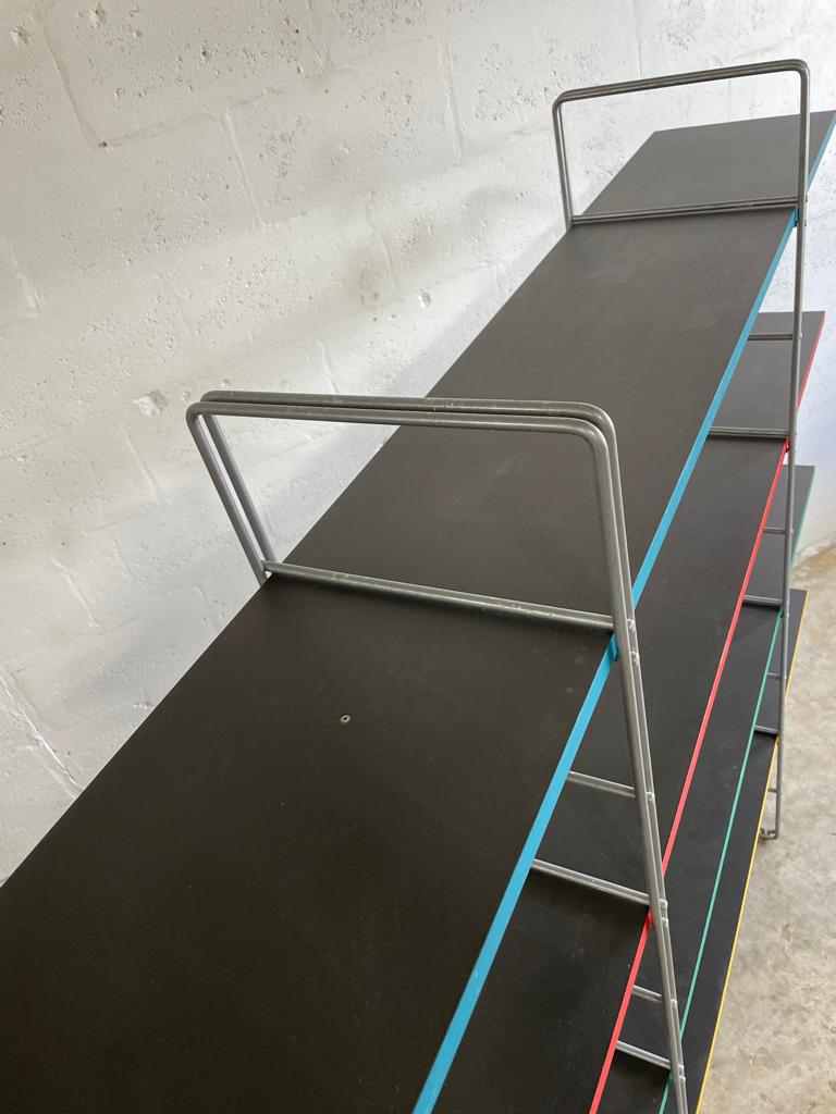 Suédois Guide Ikea des années 1980 Étagère ou bibliothèque par Niels Gammelgaard en vente