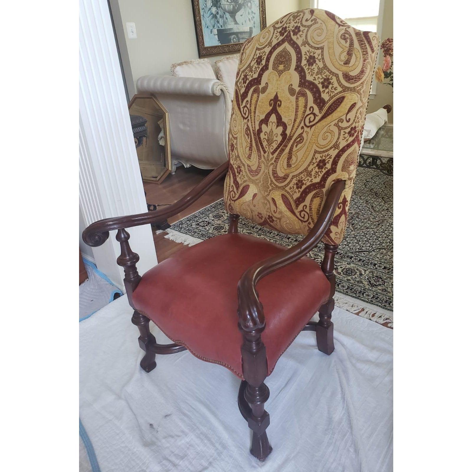 20th Century 1980s Imperial French Louis XIII Leather and Upholstery High Back Chair For Sale