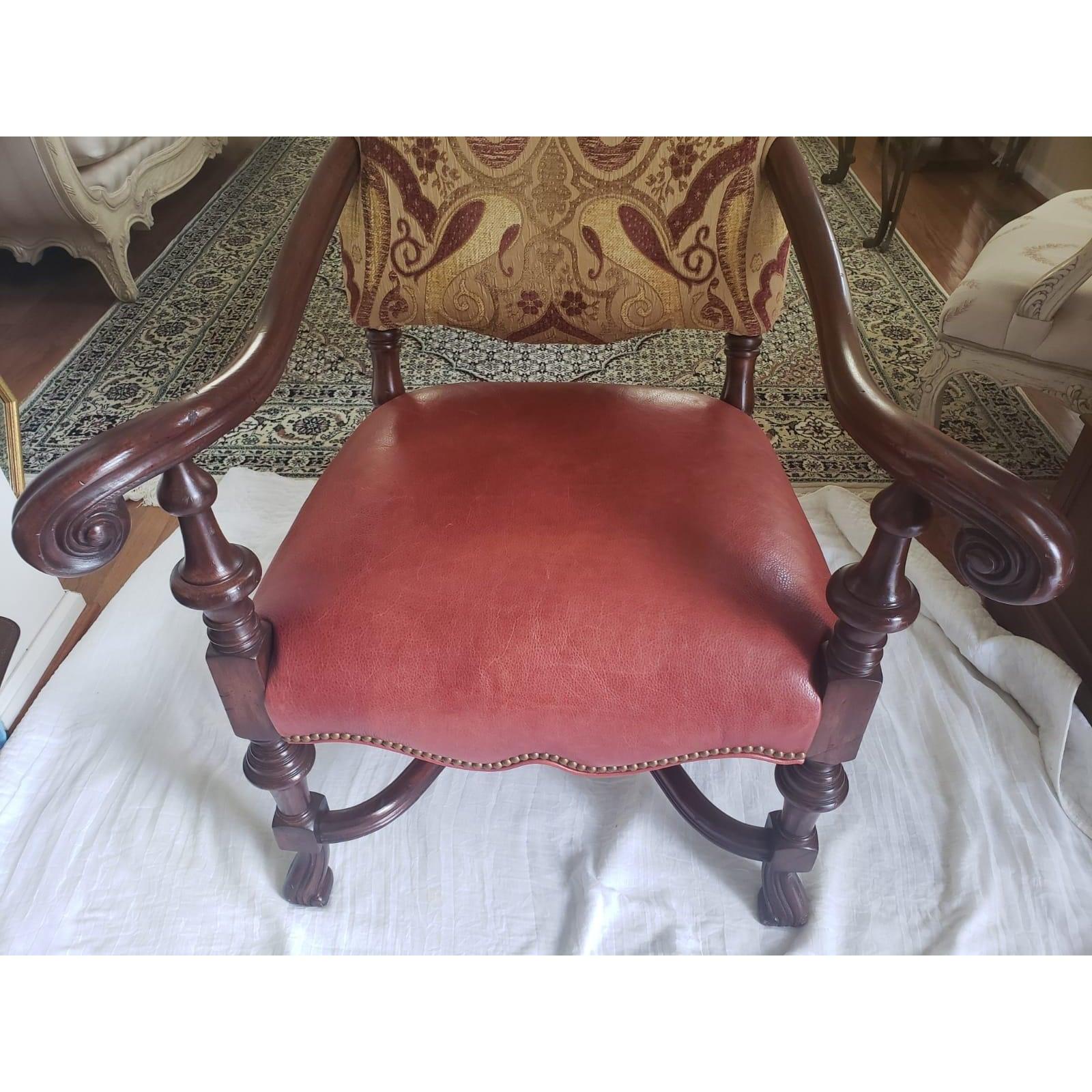 1980s Imperial French Louis XIII Leather and Upholstery High Back Chair For Sale 2