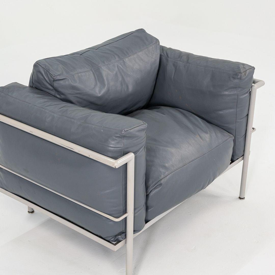 Años 80 En el estilo de una pareja de butacas Le Corbusier Jeanneret Perriand LC3 en venta 5