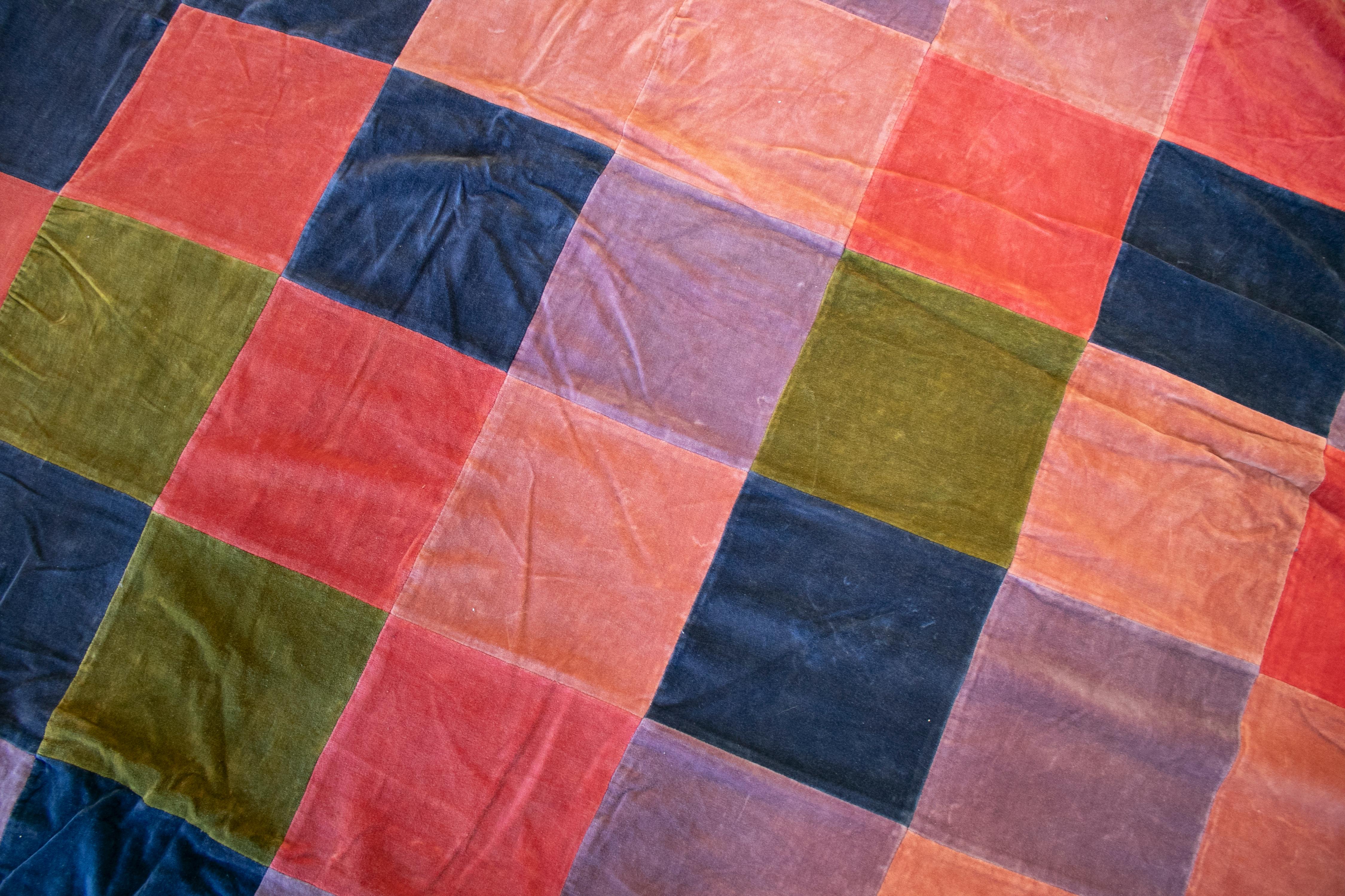 Arazzo patchwork indiano degli anni '80 cucito a mano in vendita 11