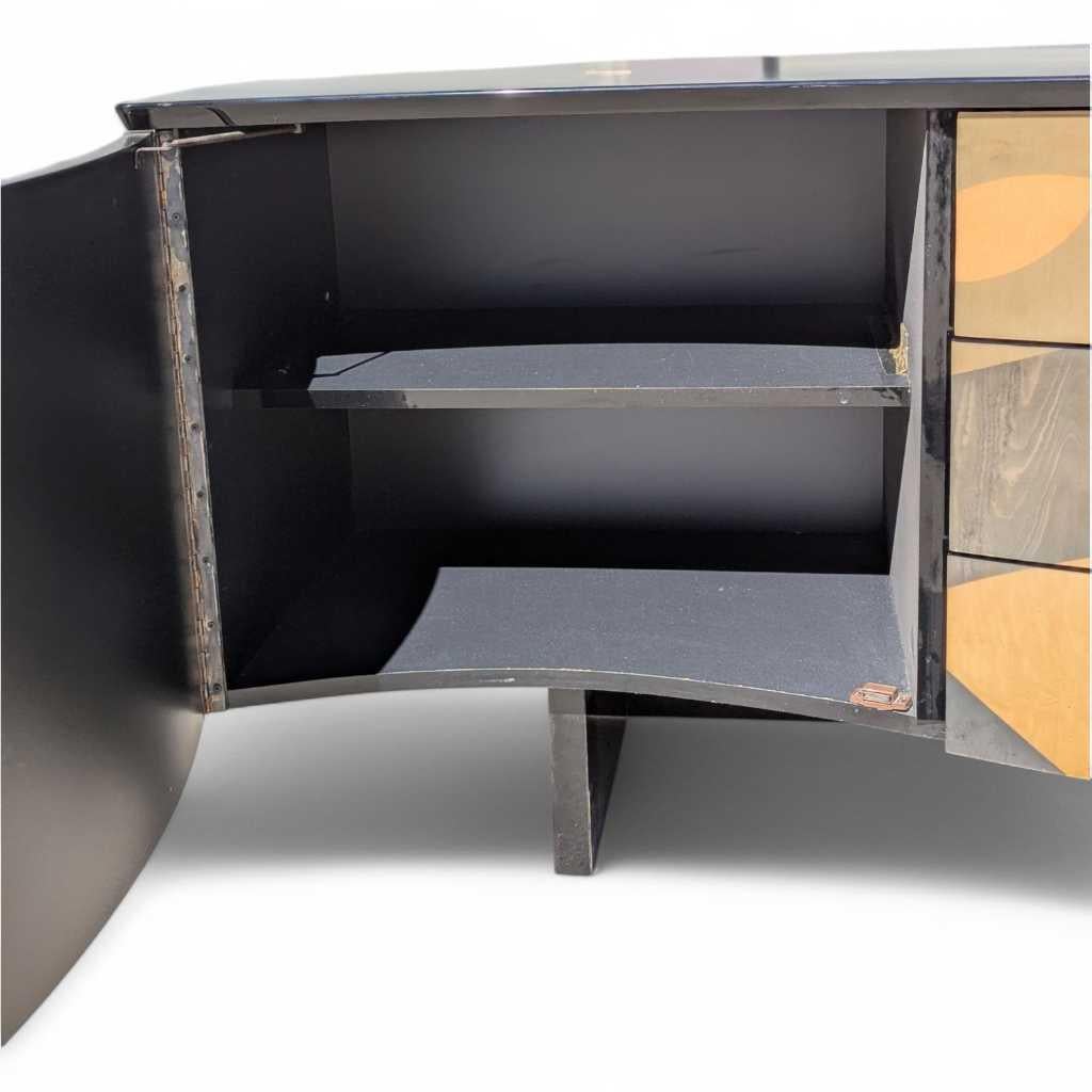 Bois Buffet en bois marqueté des années 1980 par Carlo Malnati Credenza Buffet, Postmoderne en vente